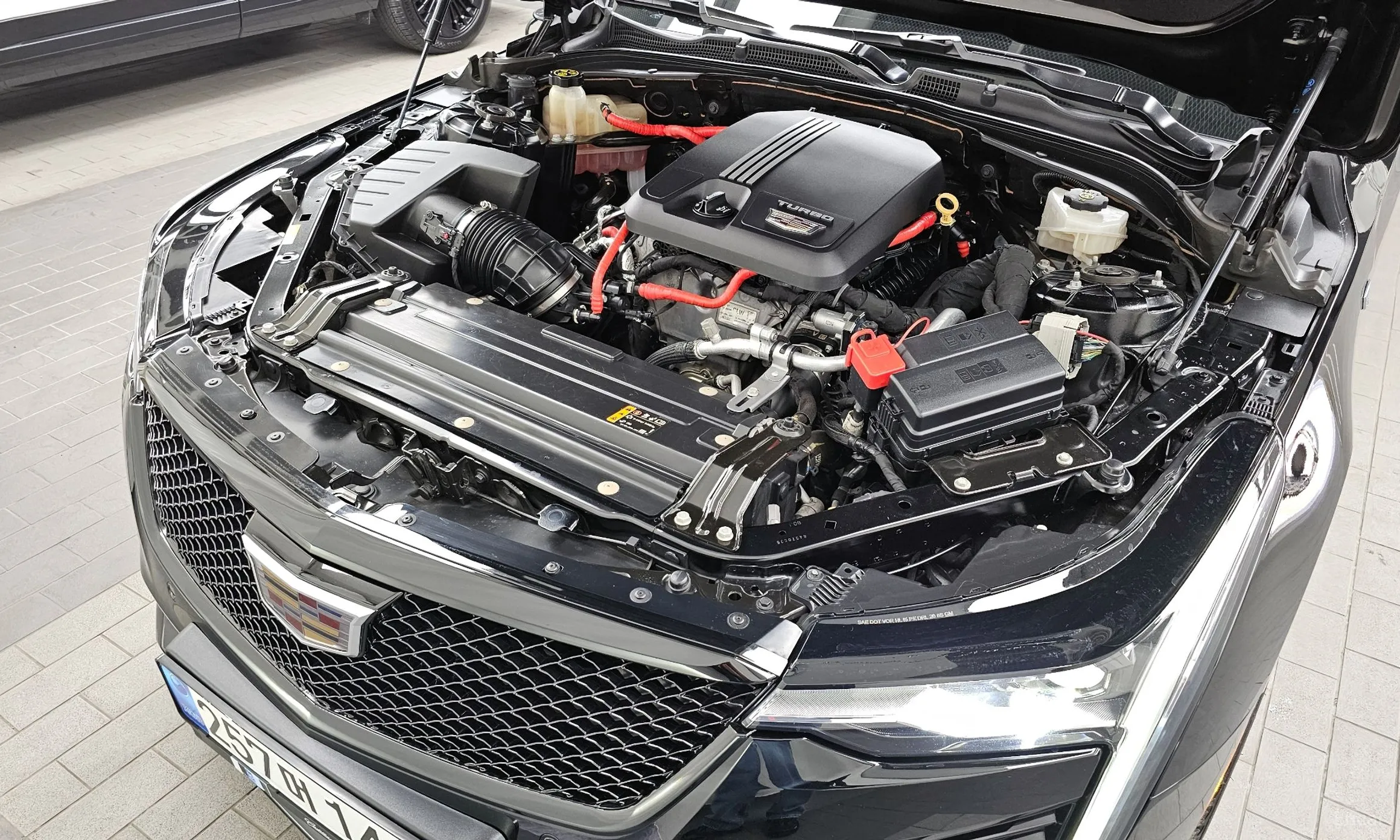 Cadillac CT4 превью 6