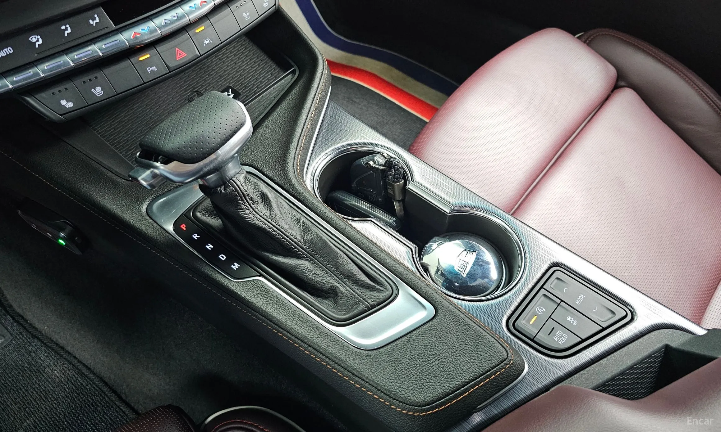 Cadillac CT4 превью 9