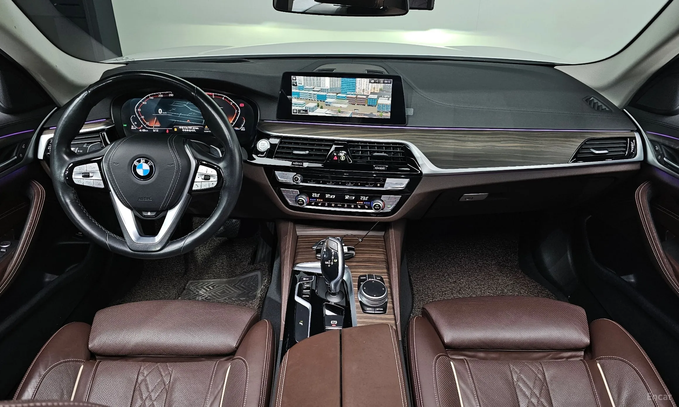BMW 5 Series (G30) превью 7