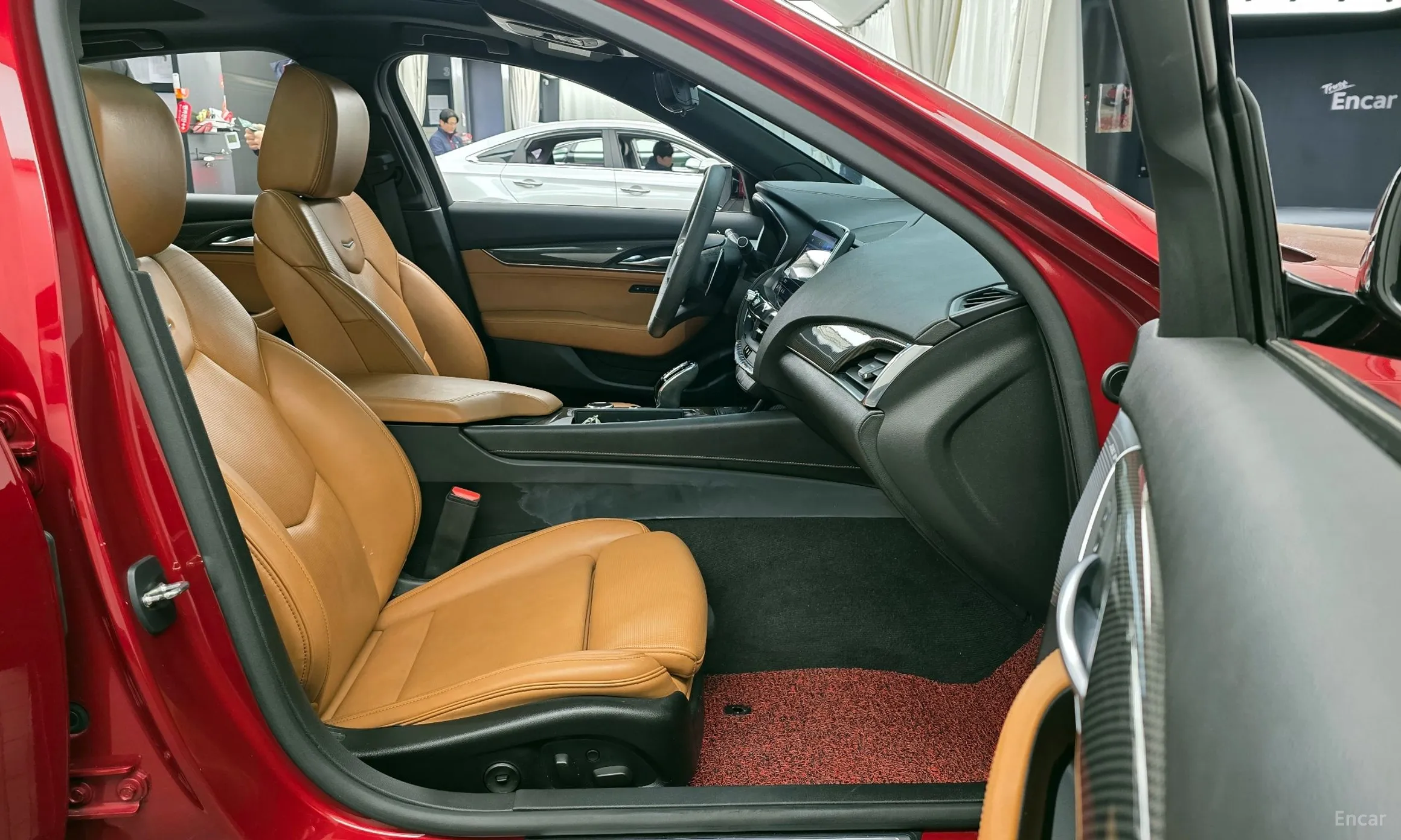 Cadillac CT5 превью 11