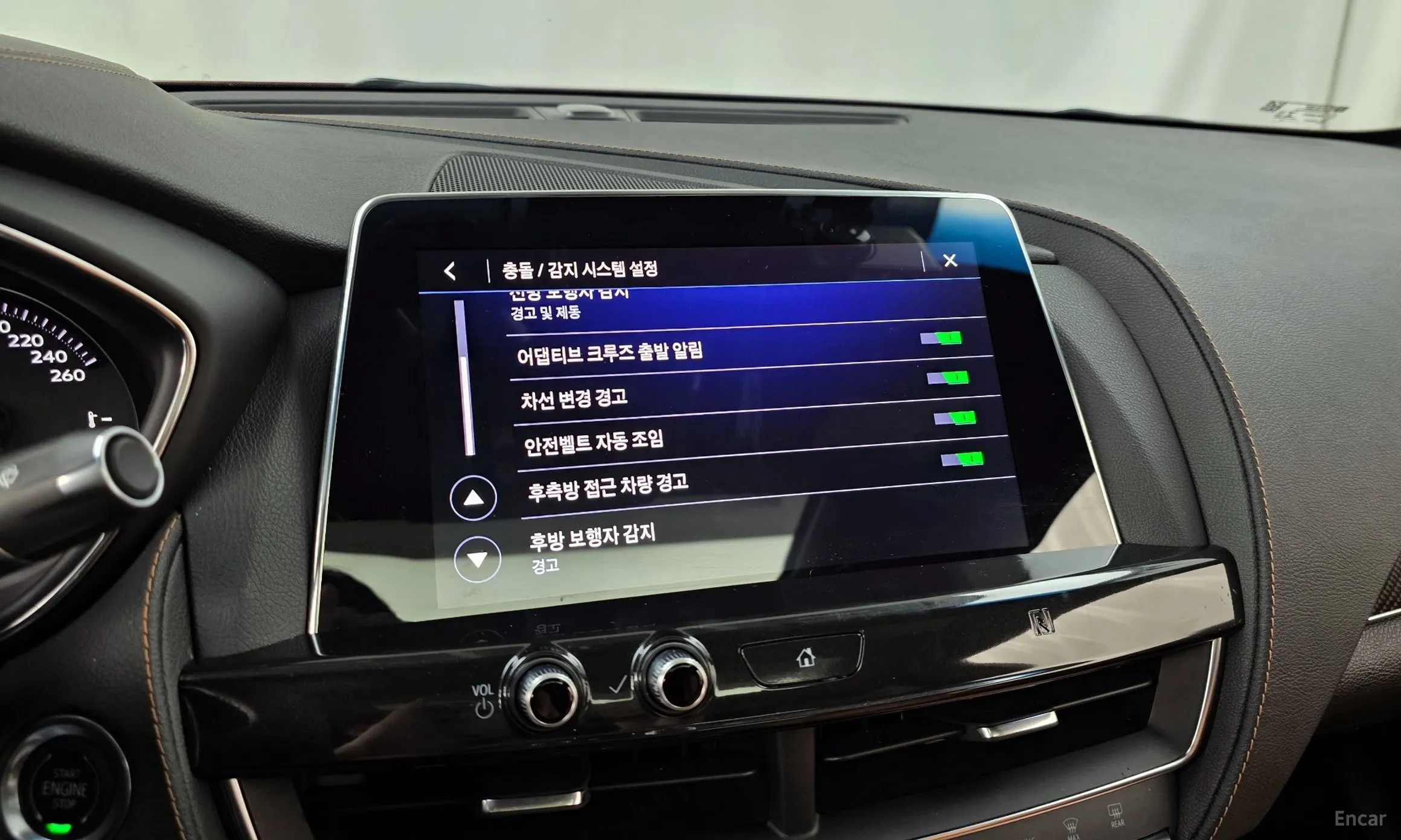 Cadillac CT5 превью 16