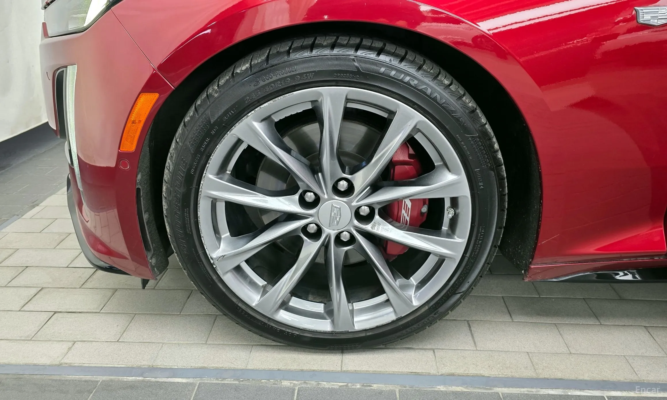 Cadillac CT5 превью 5