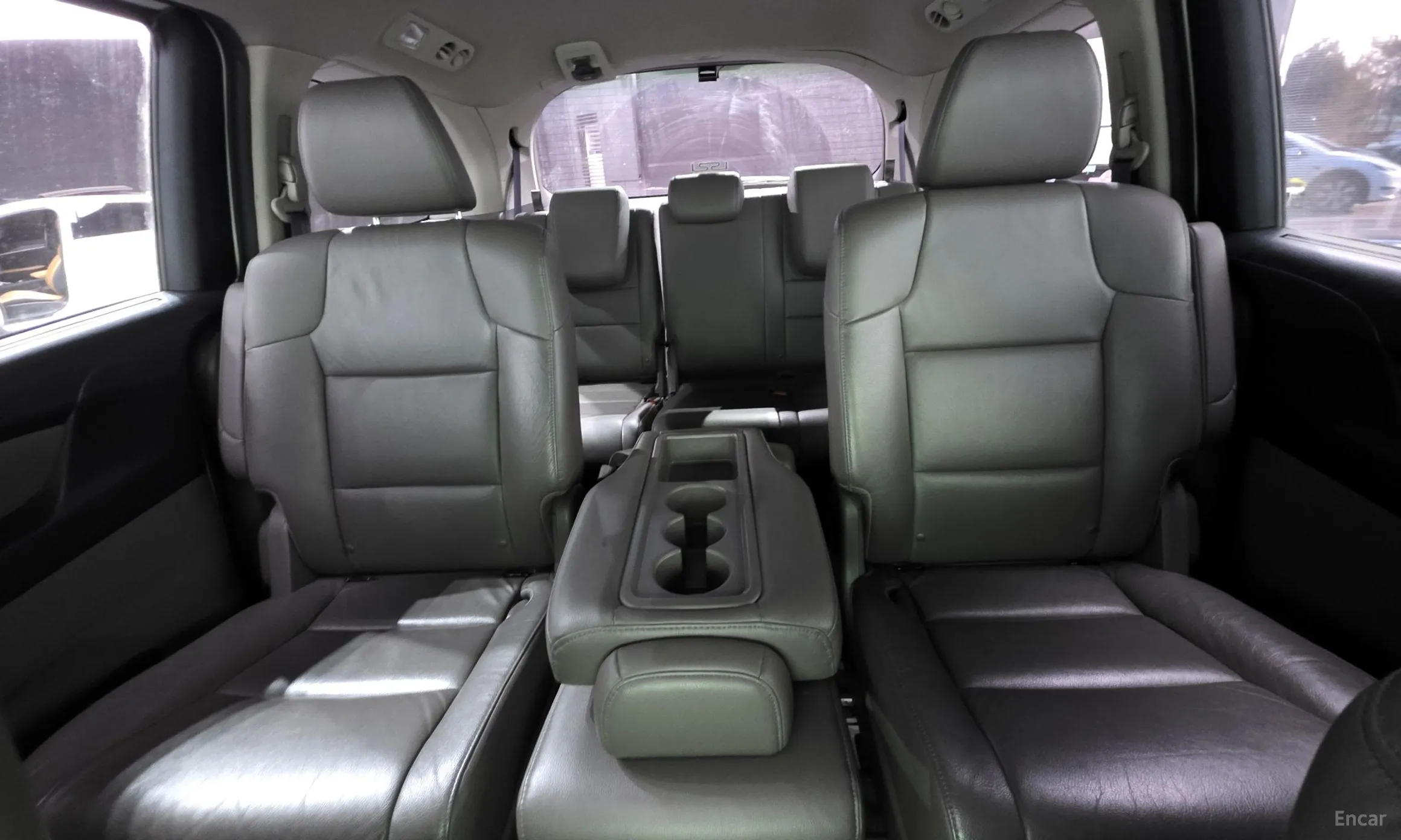 Honda Odyssey превью 12