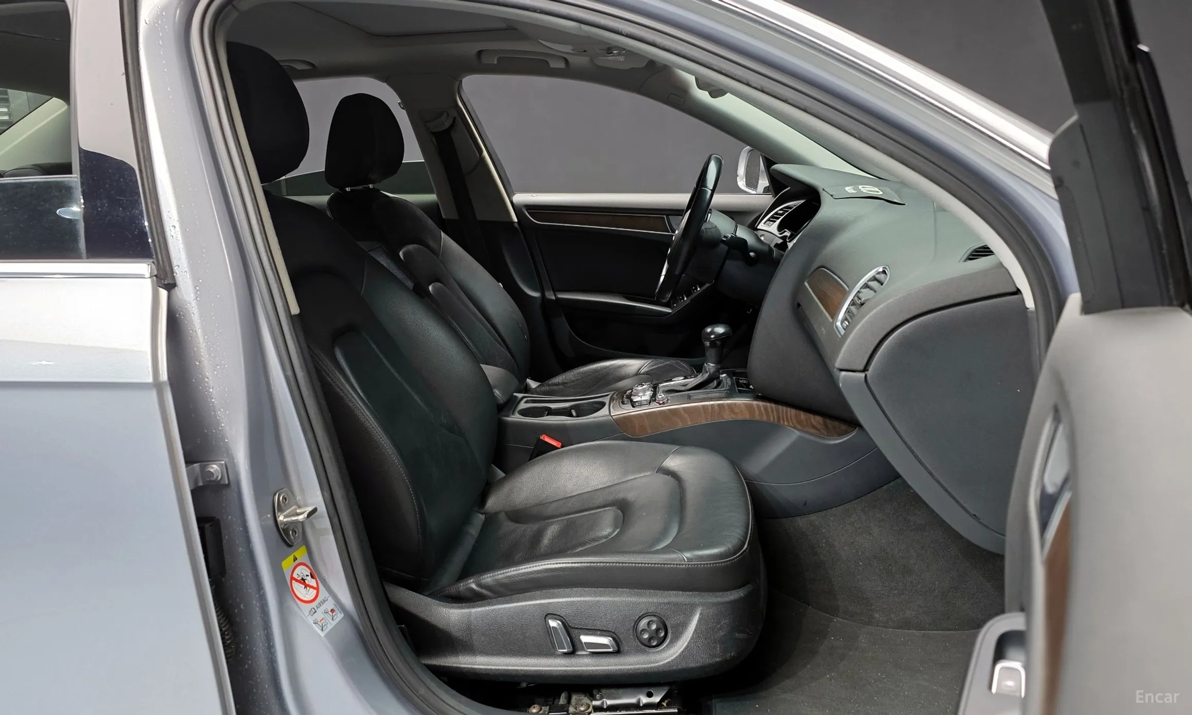 Audi New A4 превью 10