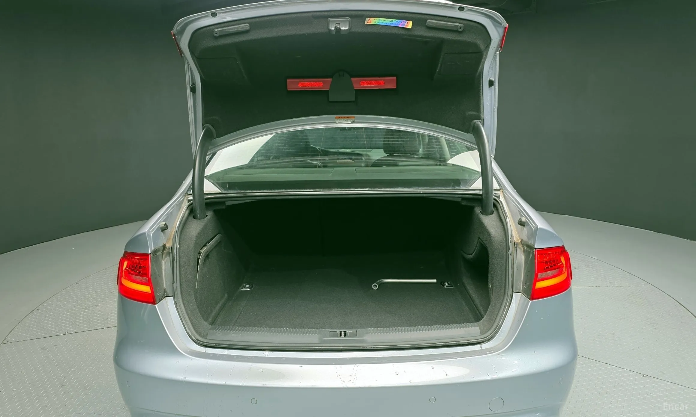 Audi New A4 превью 20
