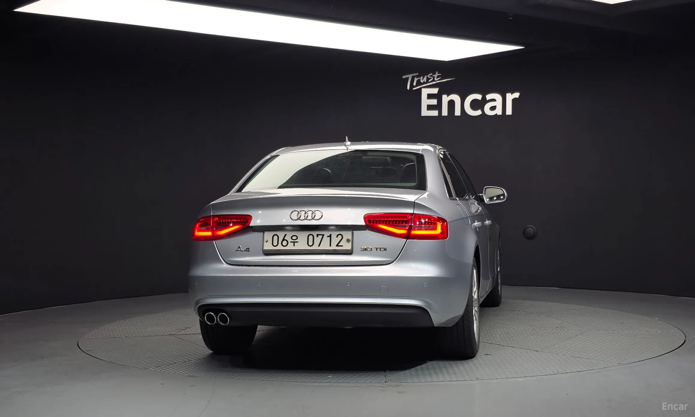 Audi New A4 превью 4
