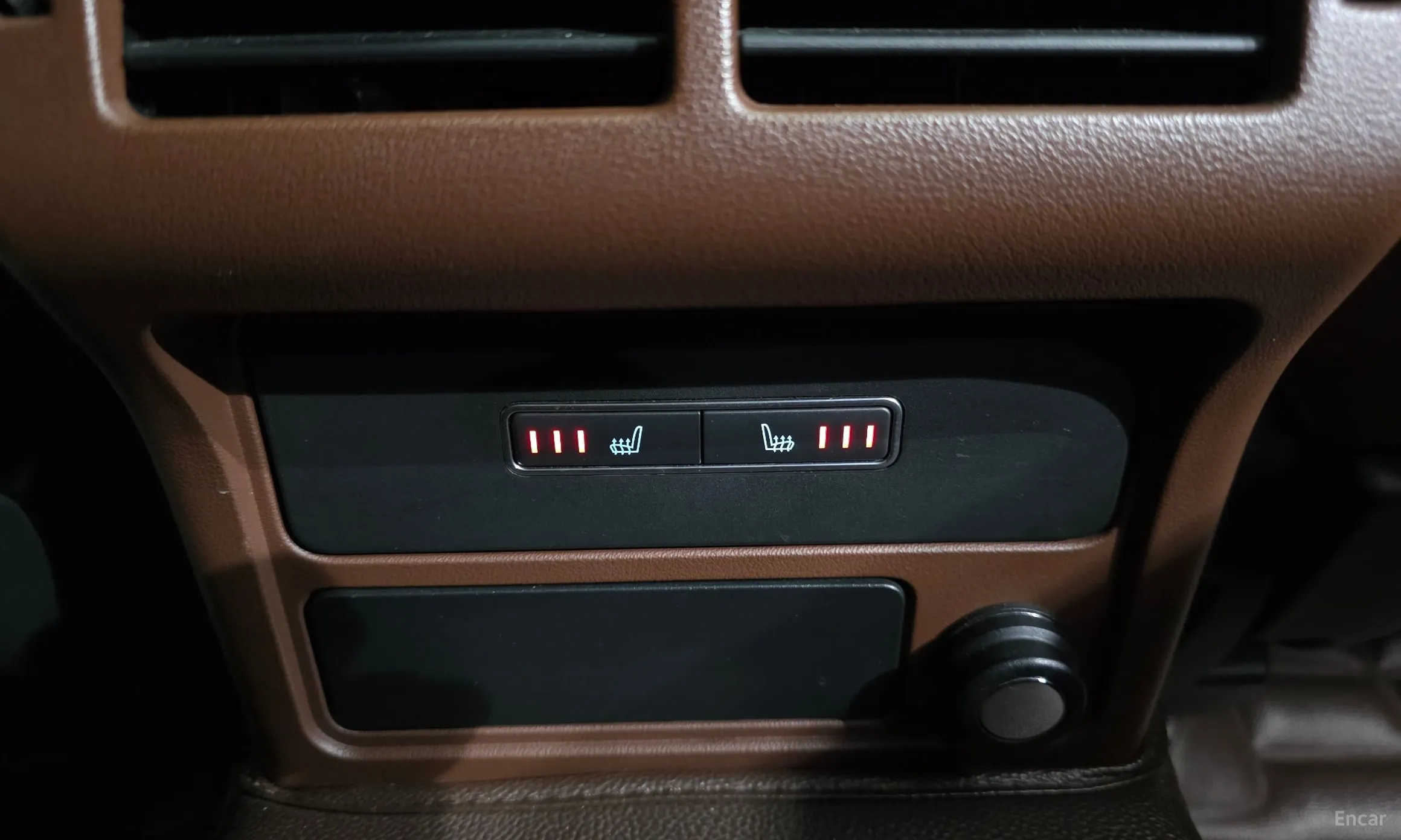 Jaguar XE превью 18