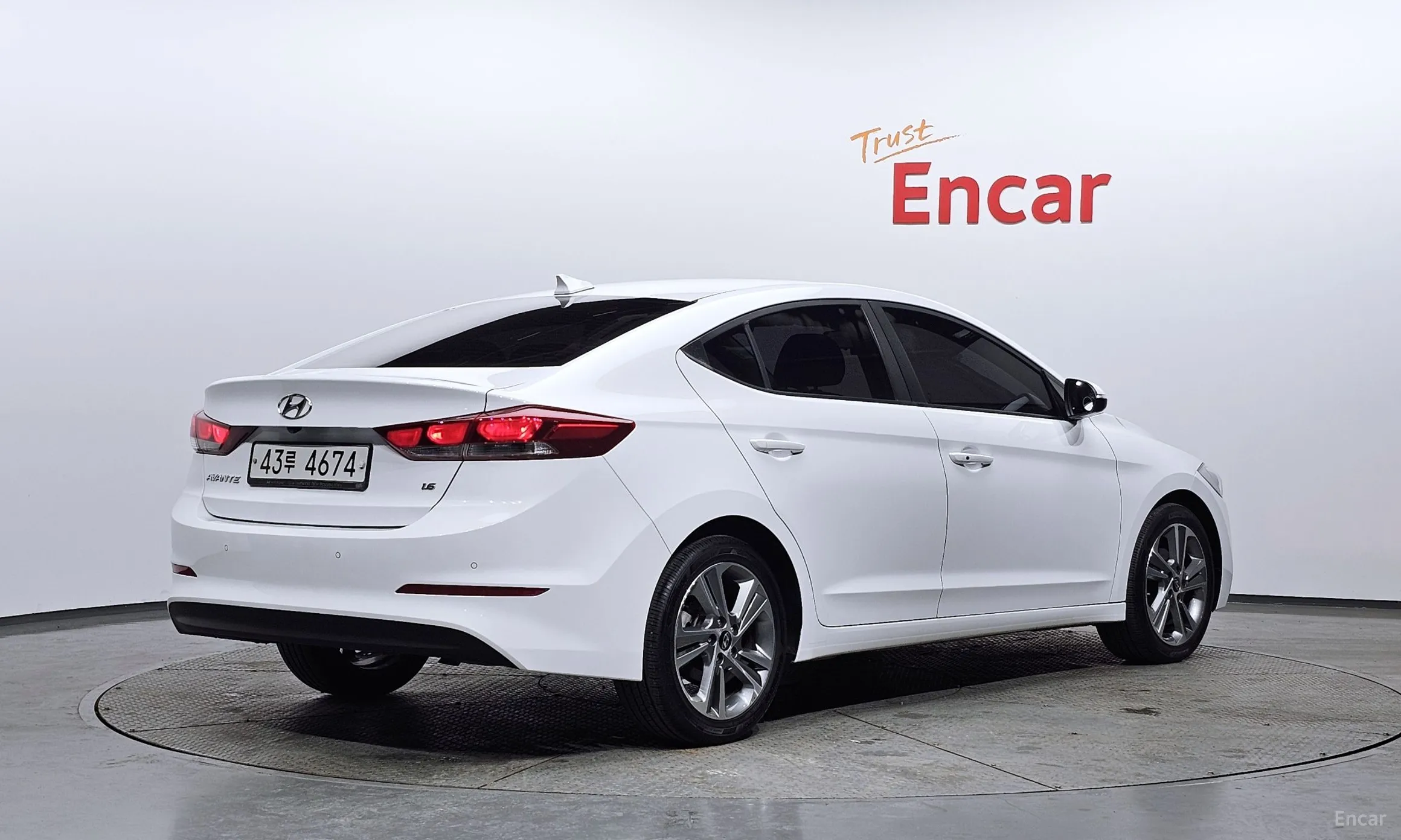 Hyundai Avante AD