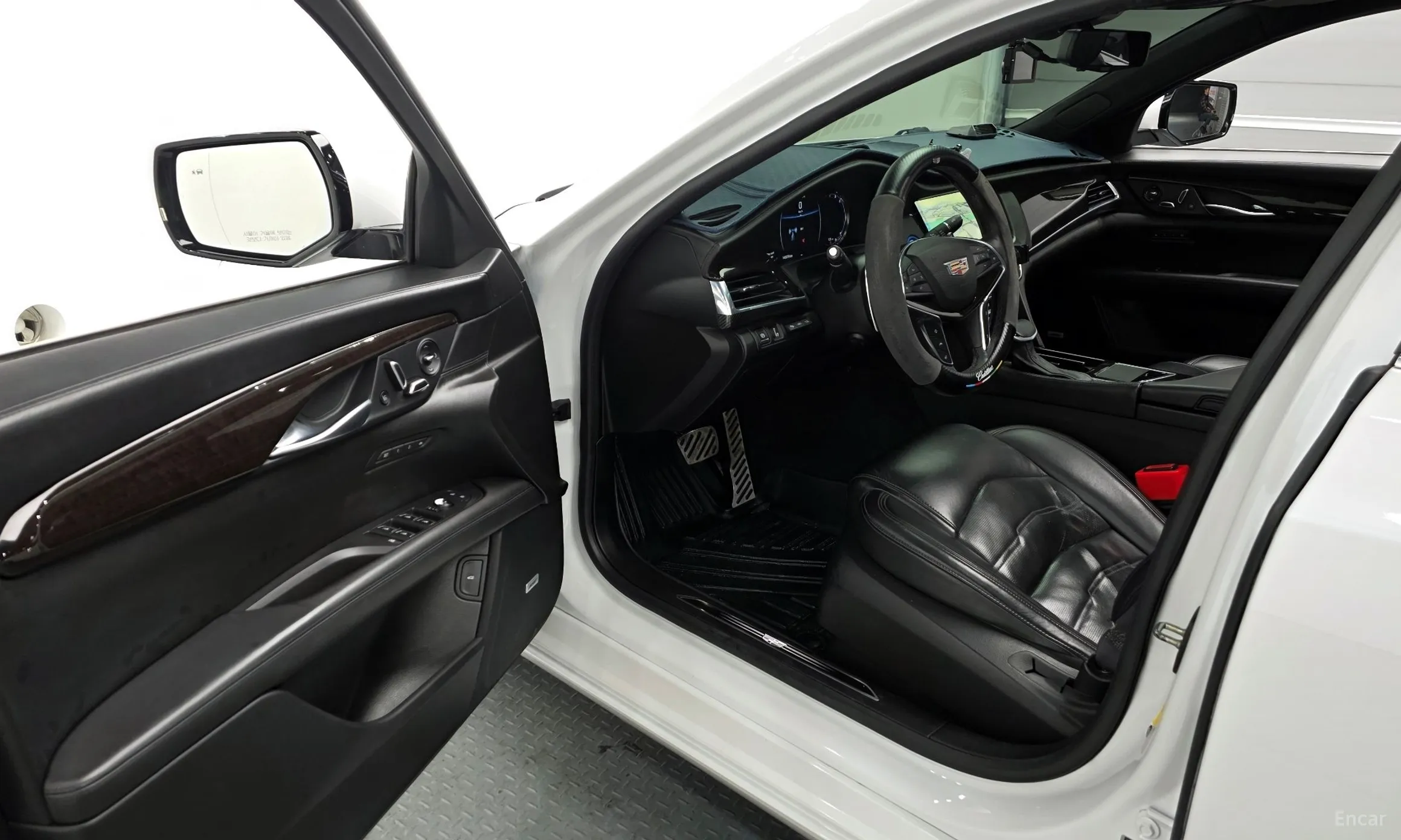 Cadillac CT6 превью 10