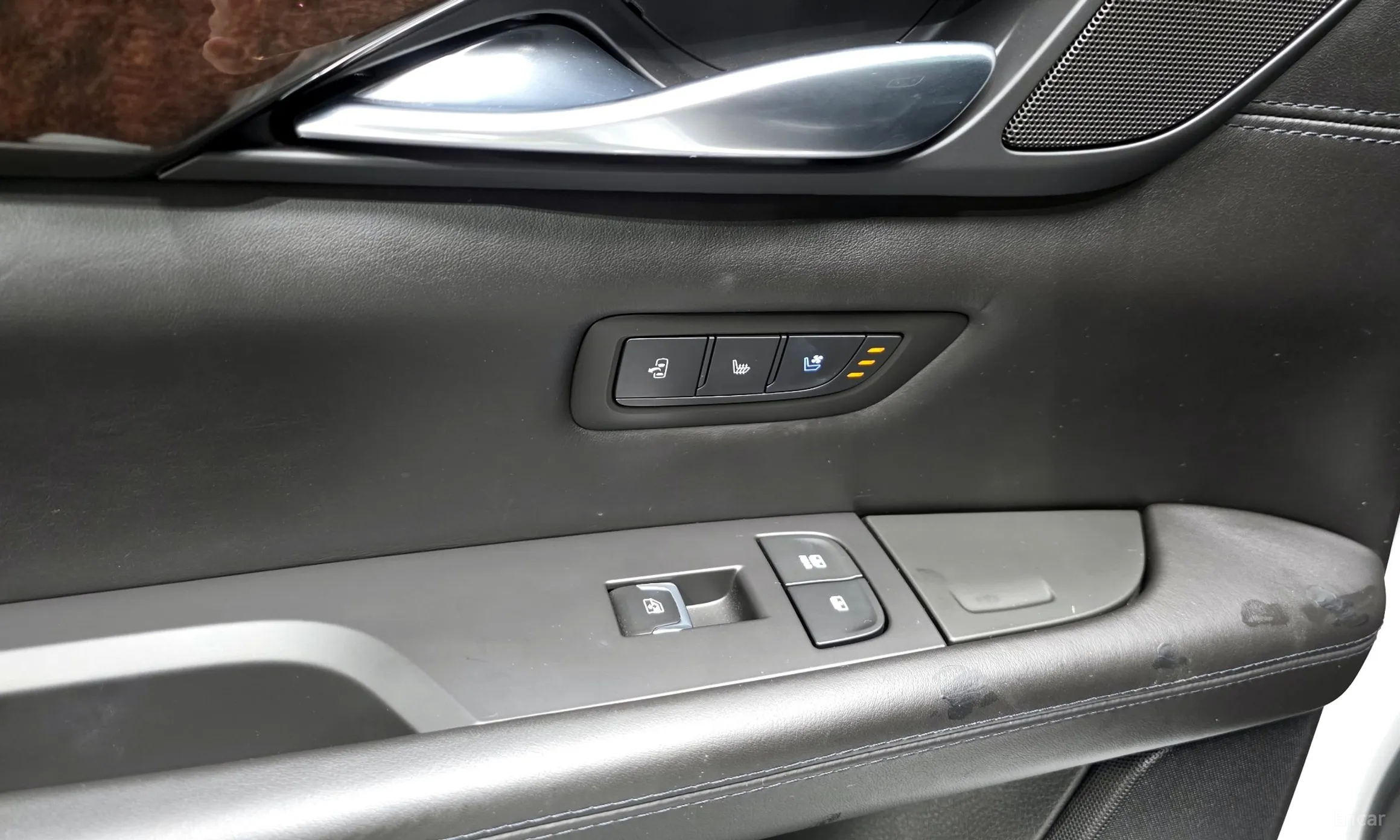 Cadillac CT6 превью 19