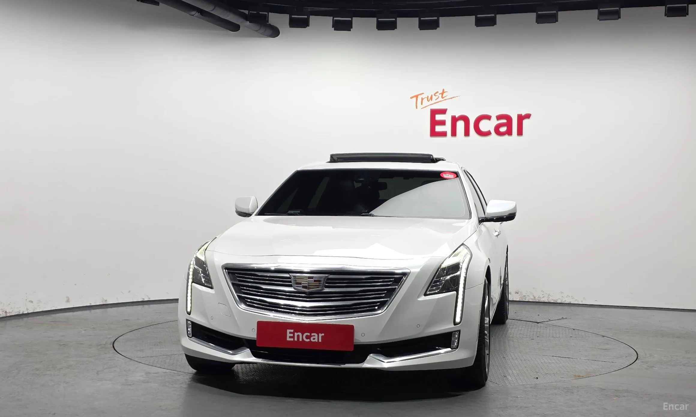 Cadillac CT6 превью 3