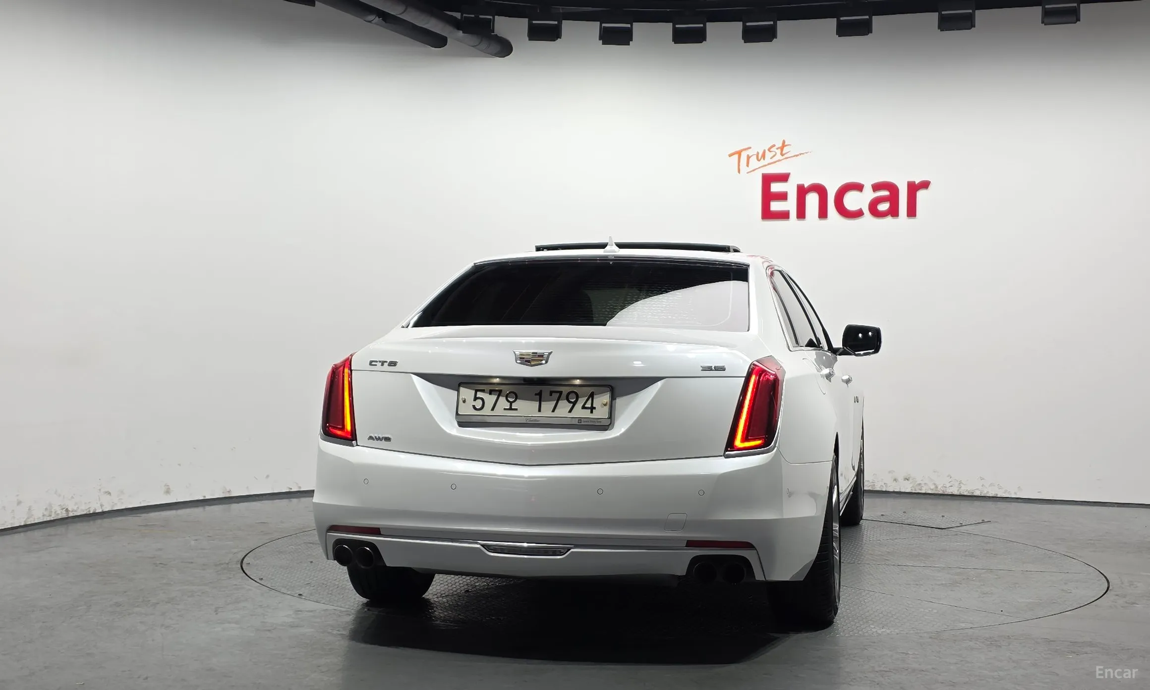 Cadillac CT6 превью 4
