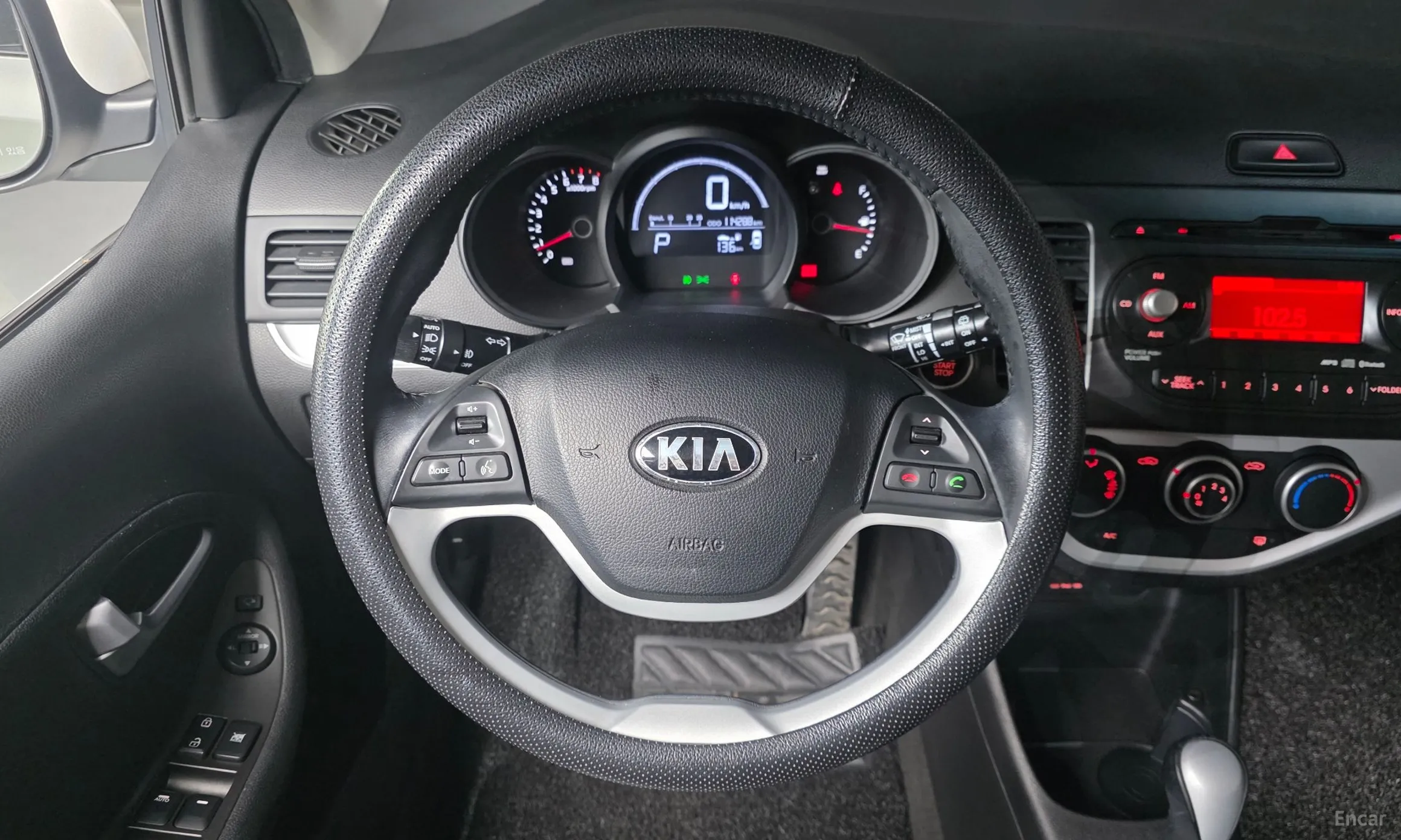 Kia morning превью 14