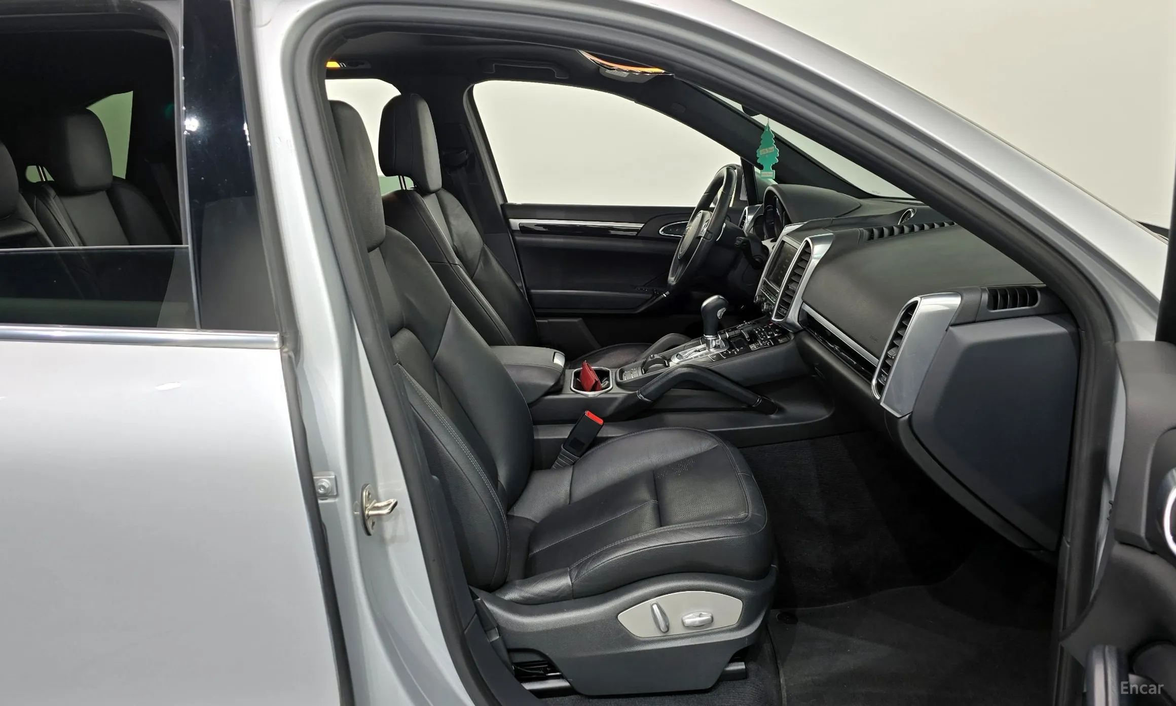 Porsche New Cayenne превью 11