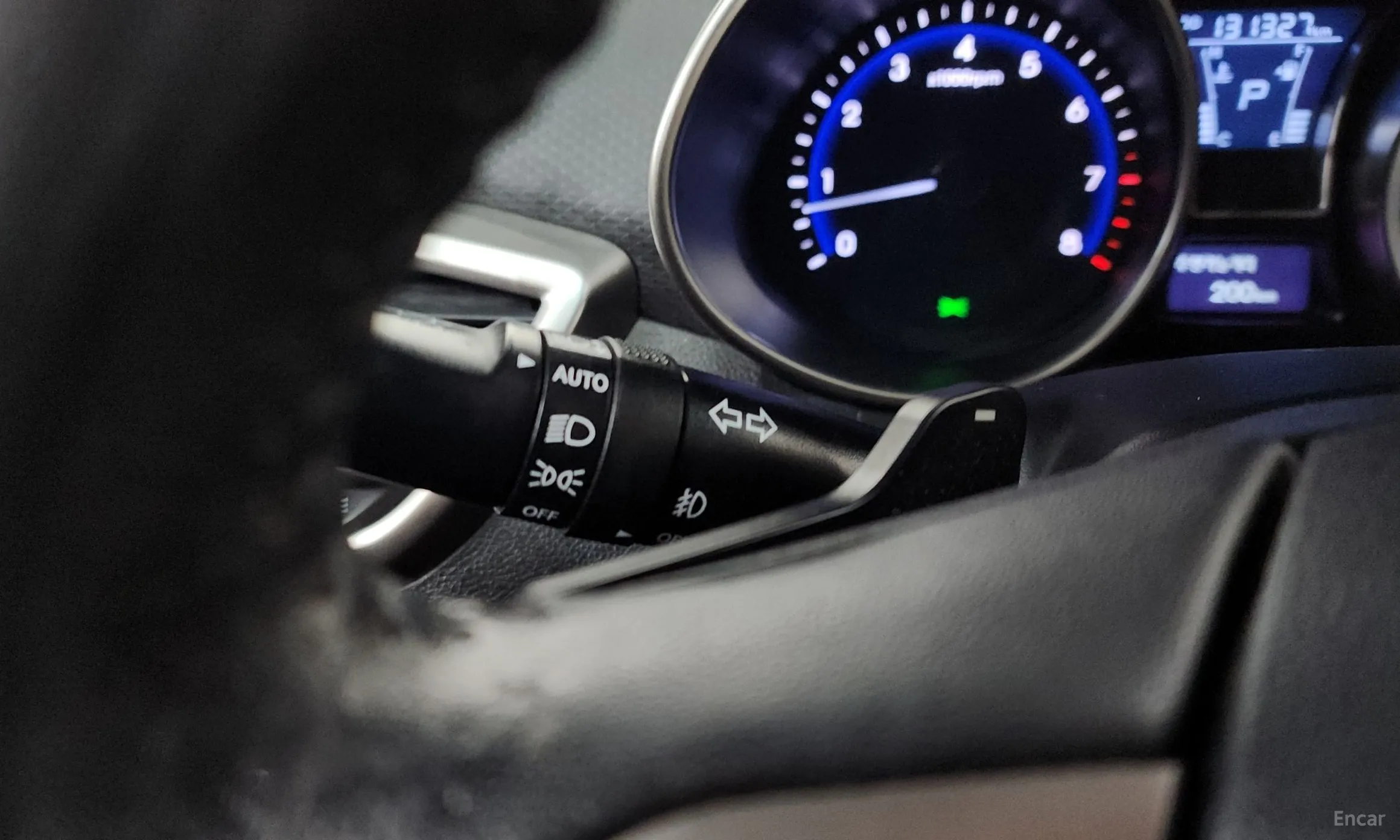 Hyundai Veloster превью 14