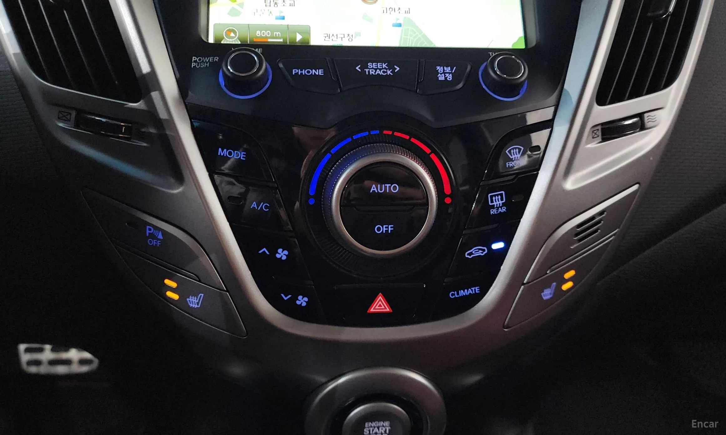 Hyundai Veloster превью 17