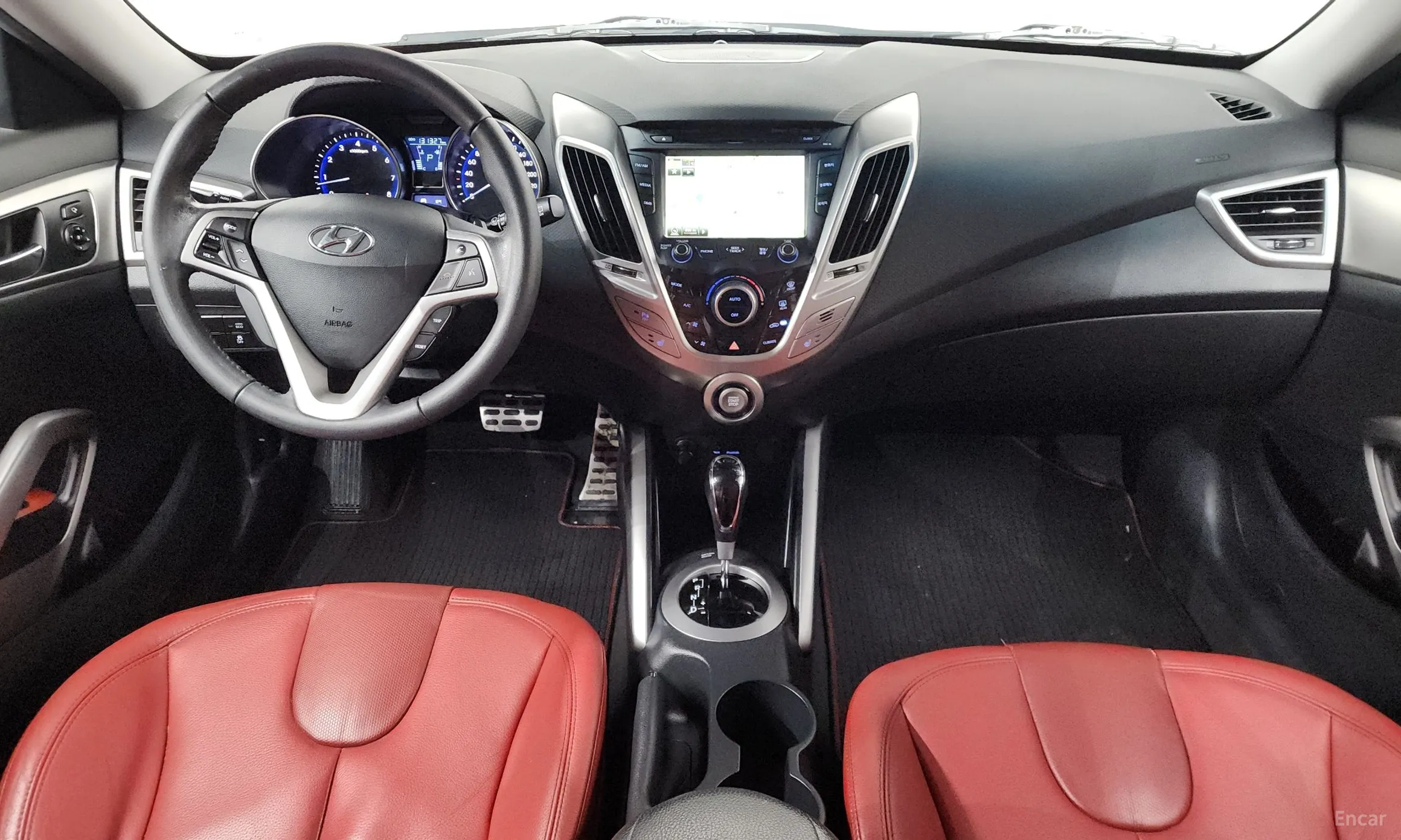 Hyundai Veloster превью 7