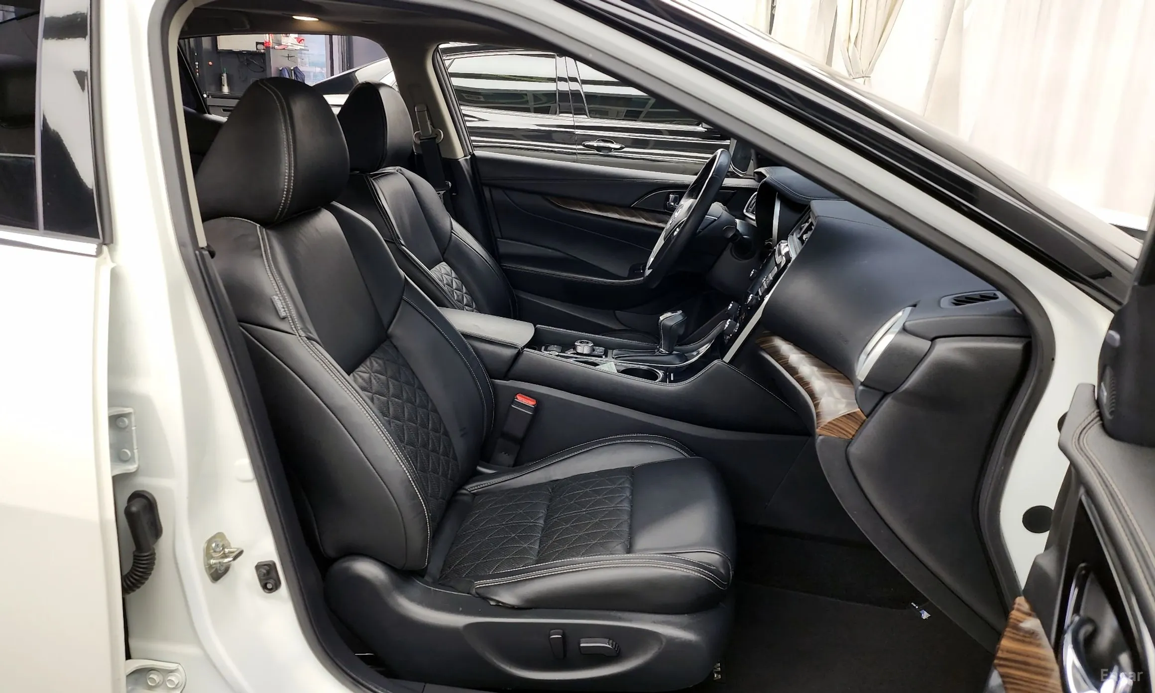 Nissan Maxima (A36) превью 11