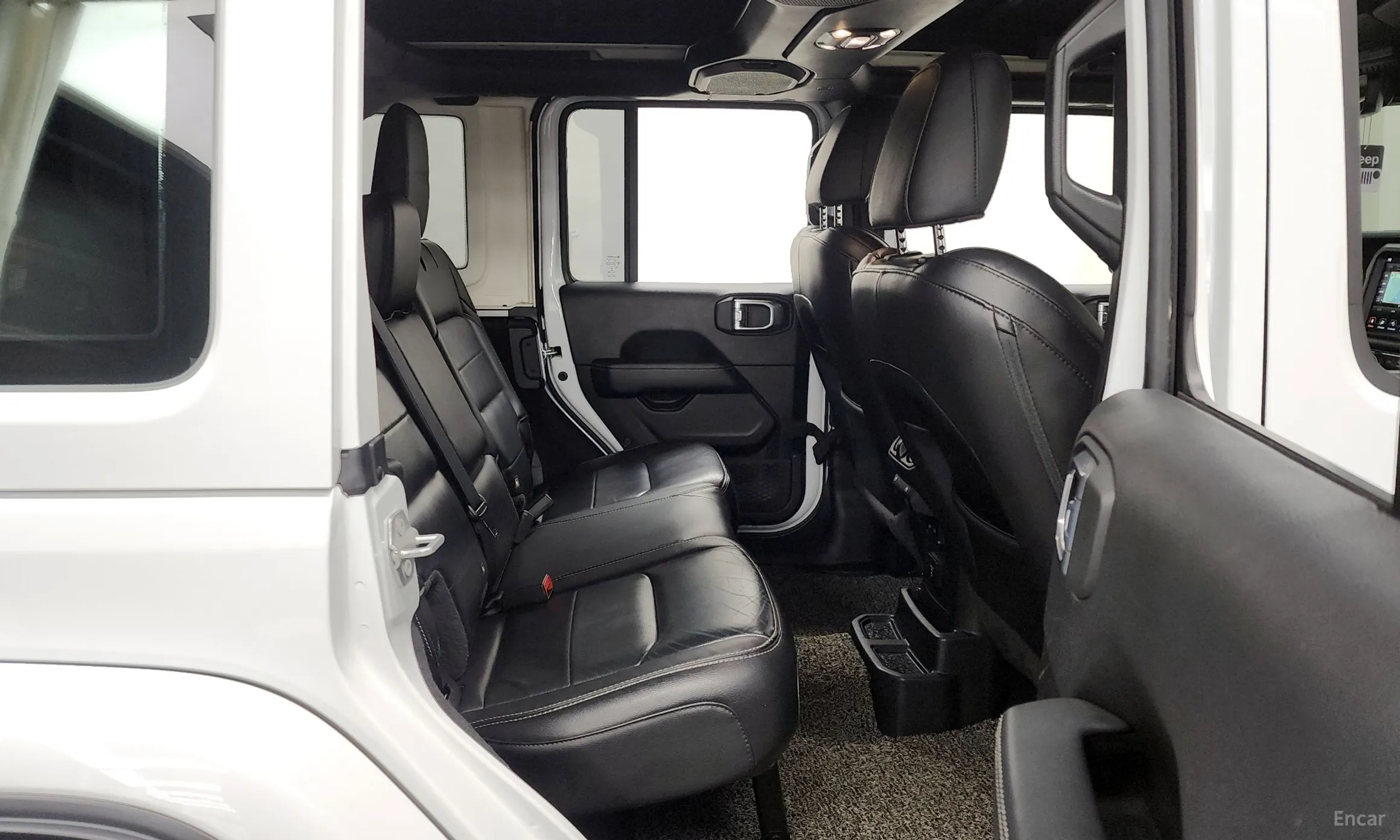 Jeep Wrangler (JL) превью 12