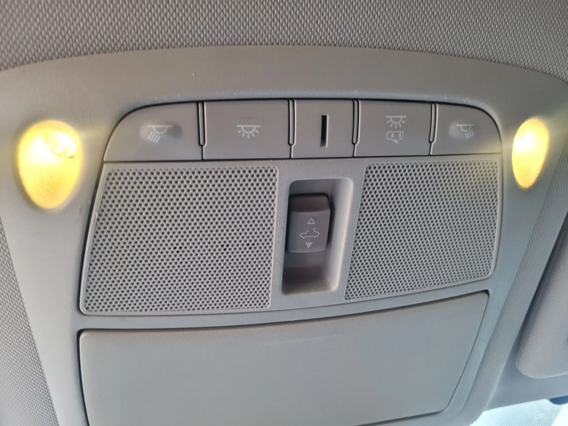 Infiniti Q50 превью 18
