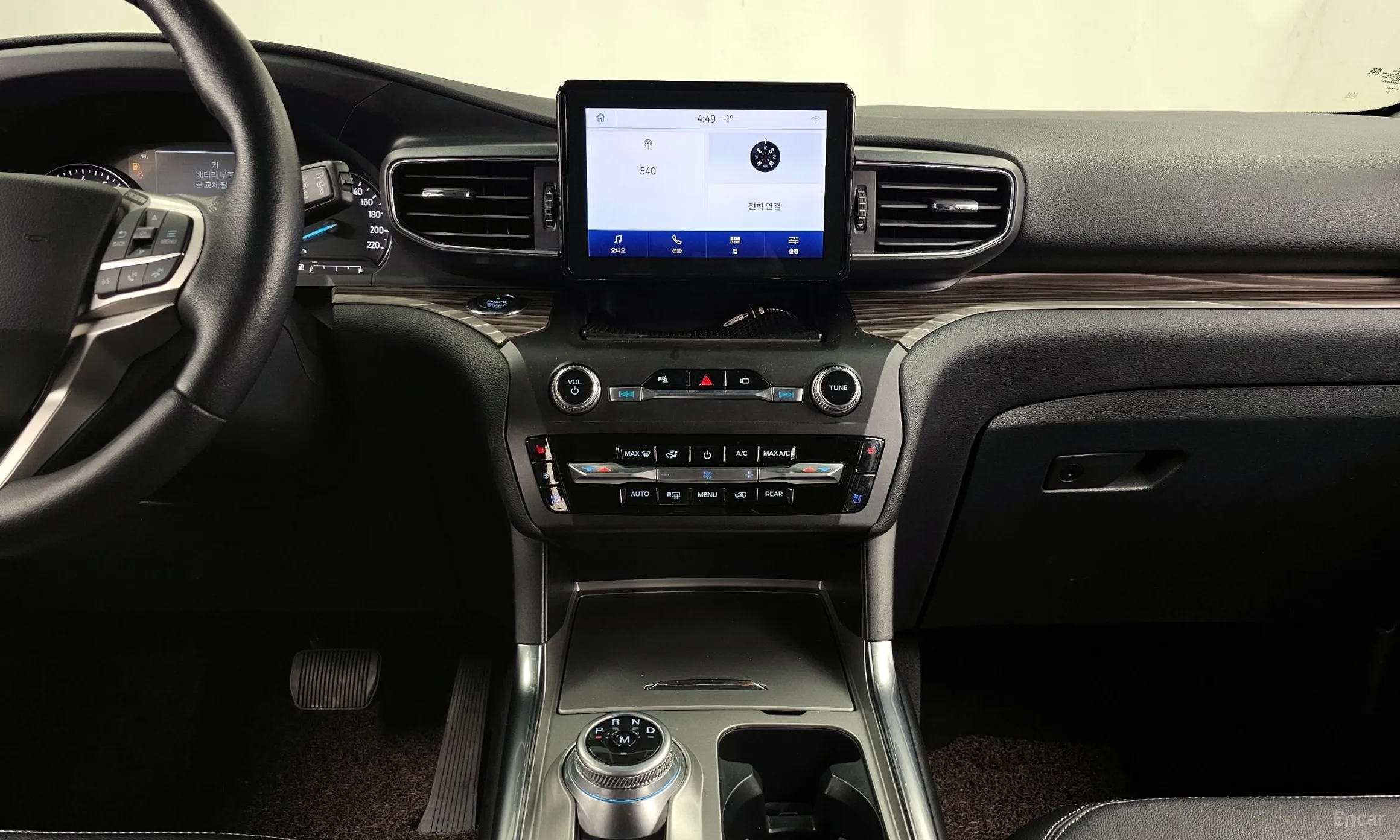Ford Explorer 6th Generation превью 14