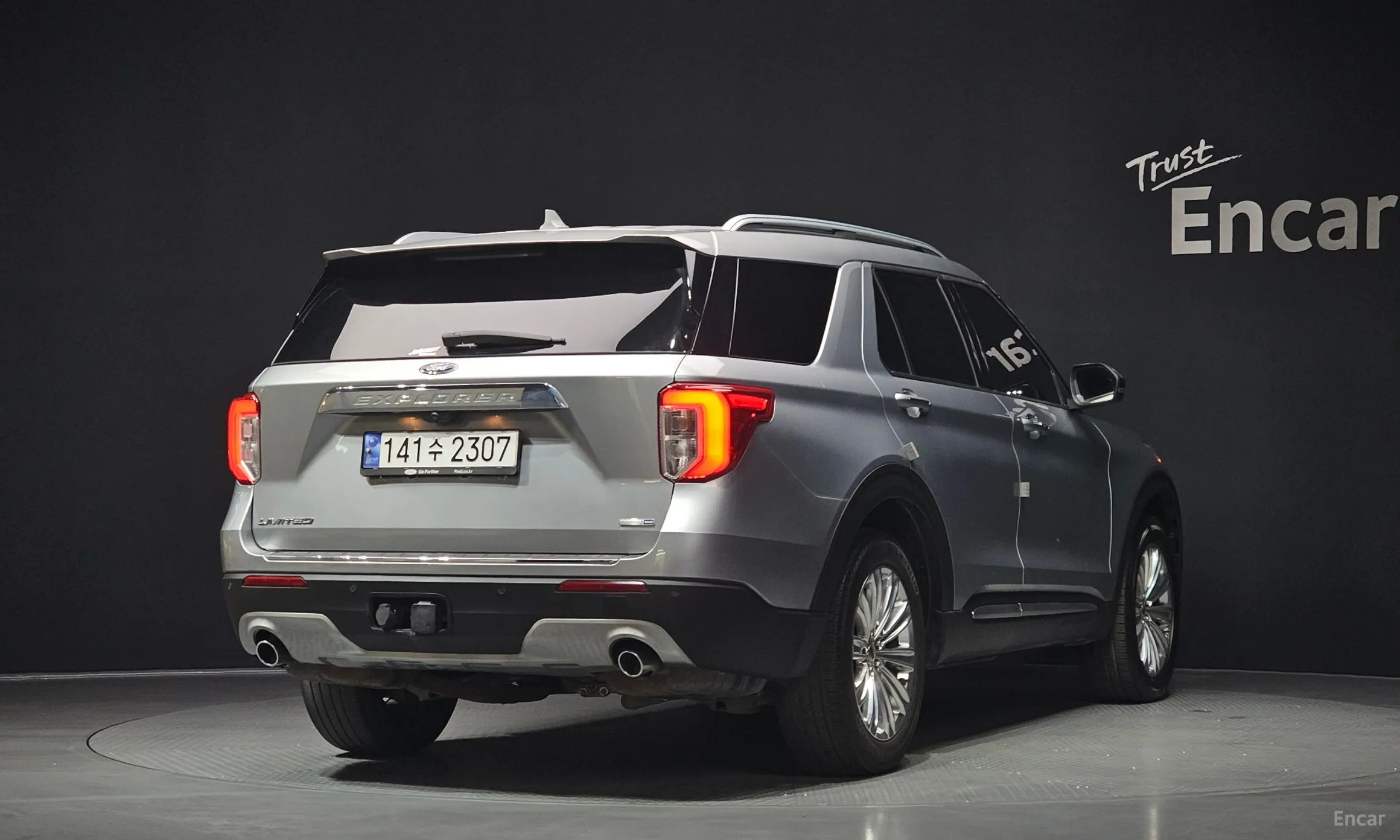 Ford Explorer 6th Generation превью 2