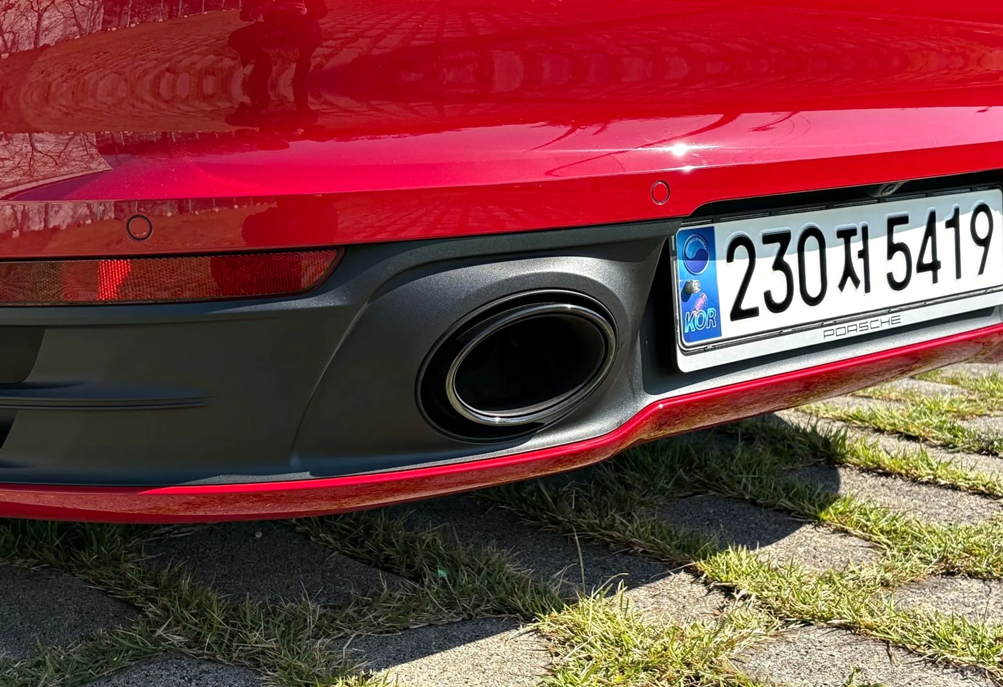 Porsche 911 (992) превью 10