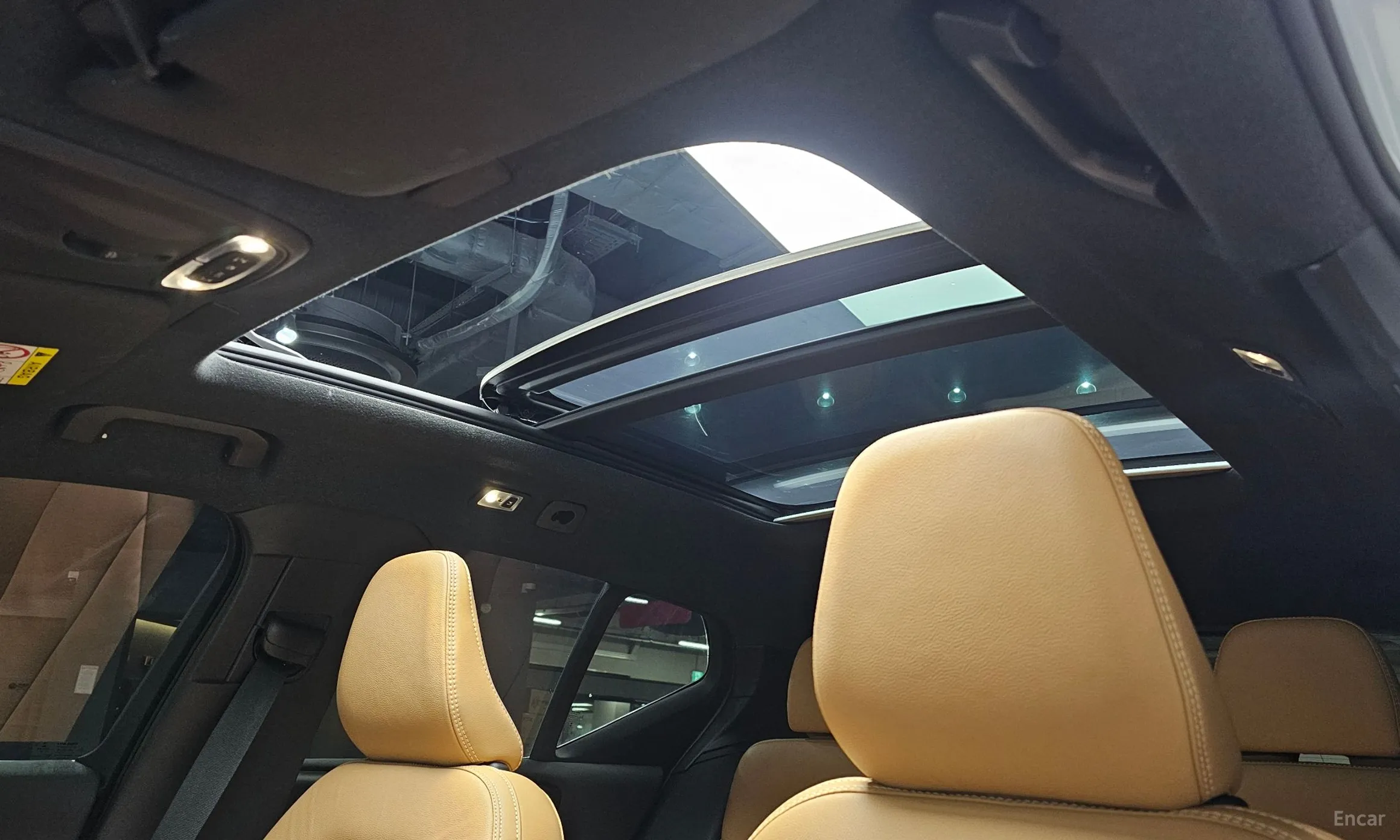 Volvo XC40 превью 16