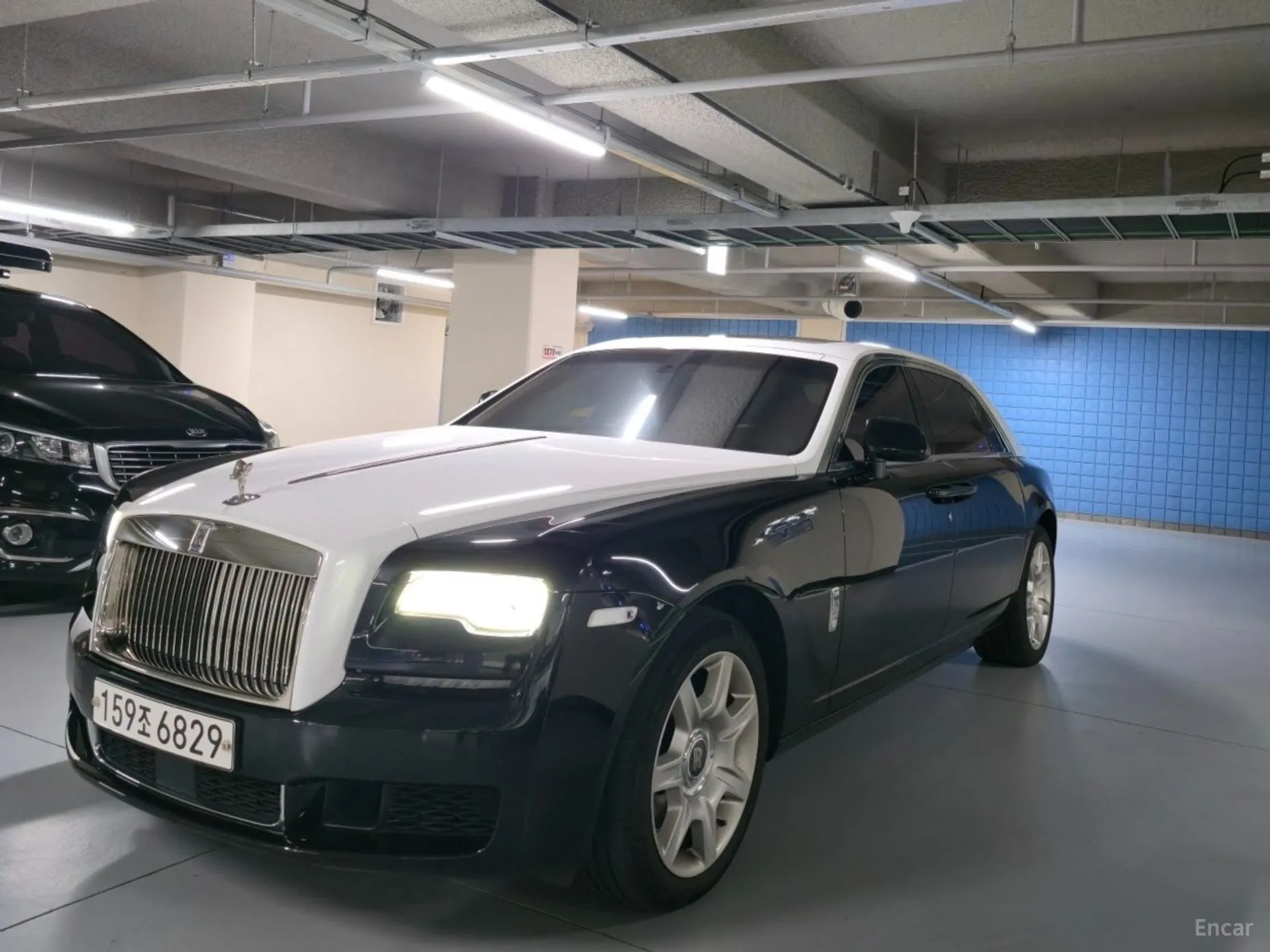 Rolls-Royce Ghost превью 2