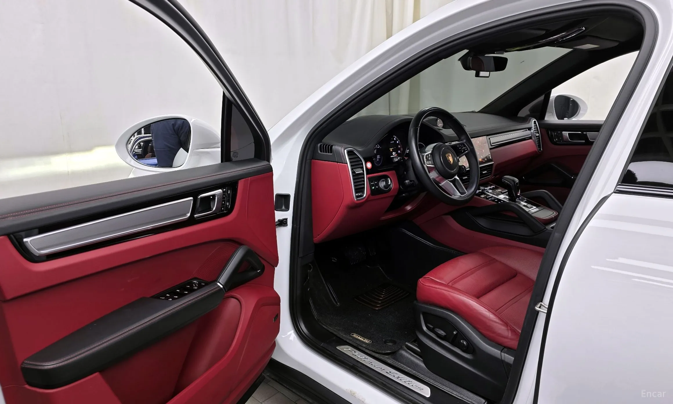 Porsche Cayenne (PO536) превью 10