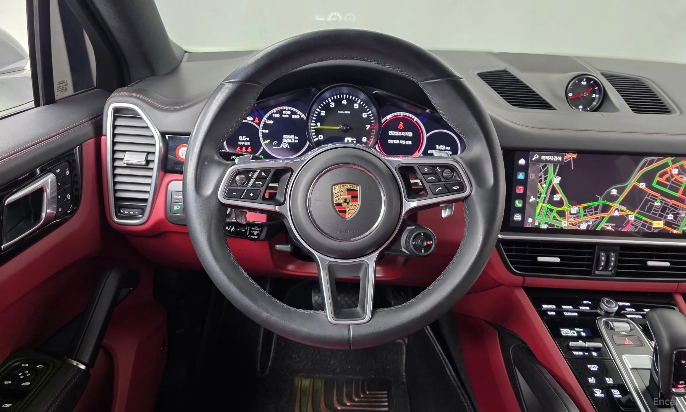 Porsche Cayenne (PO536) превью 13