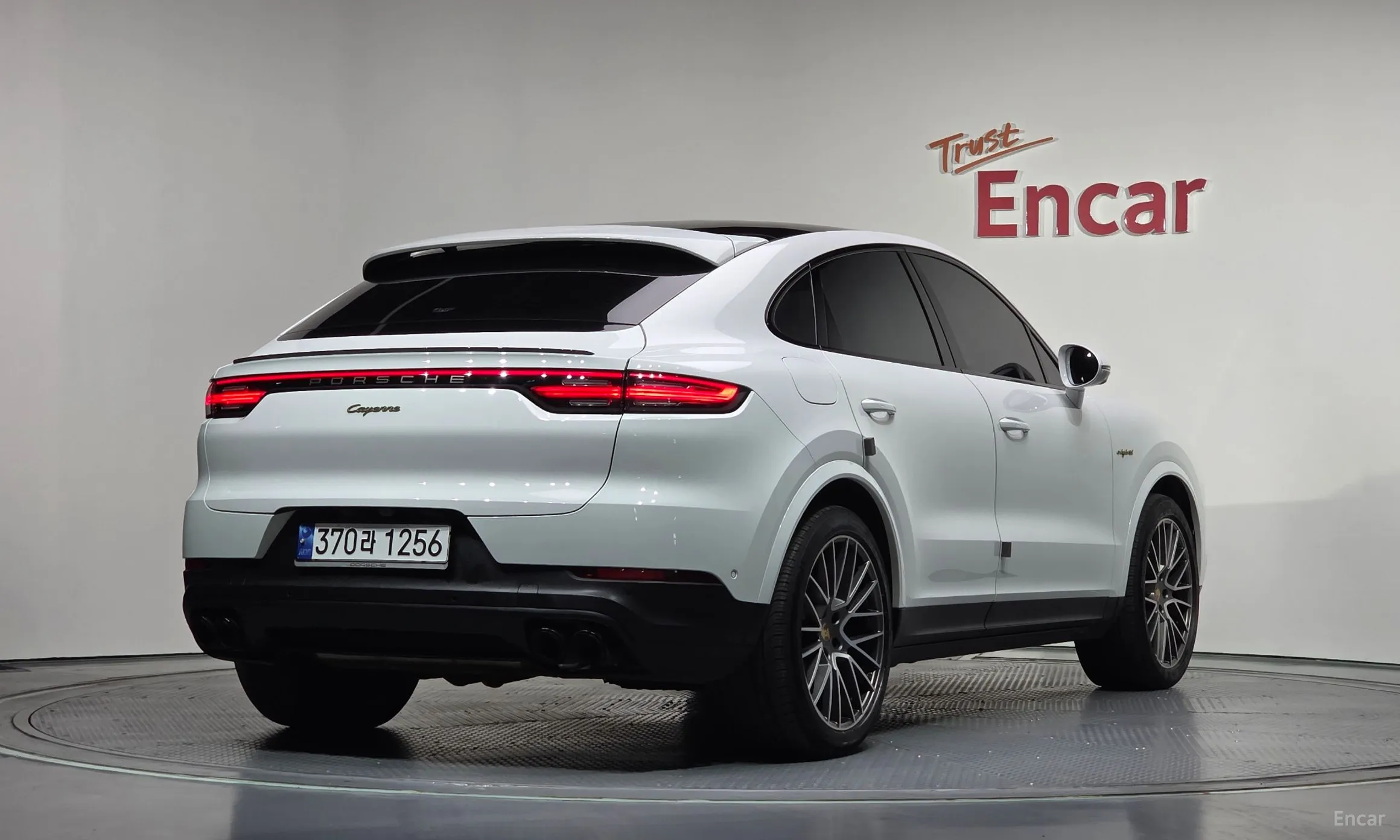 Porsche Cayenne (PO536)
