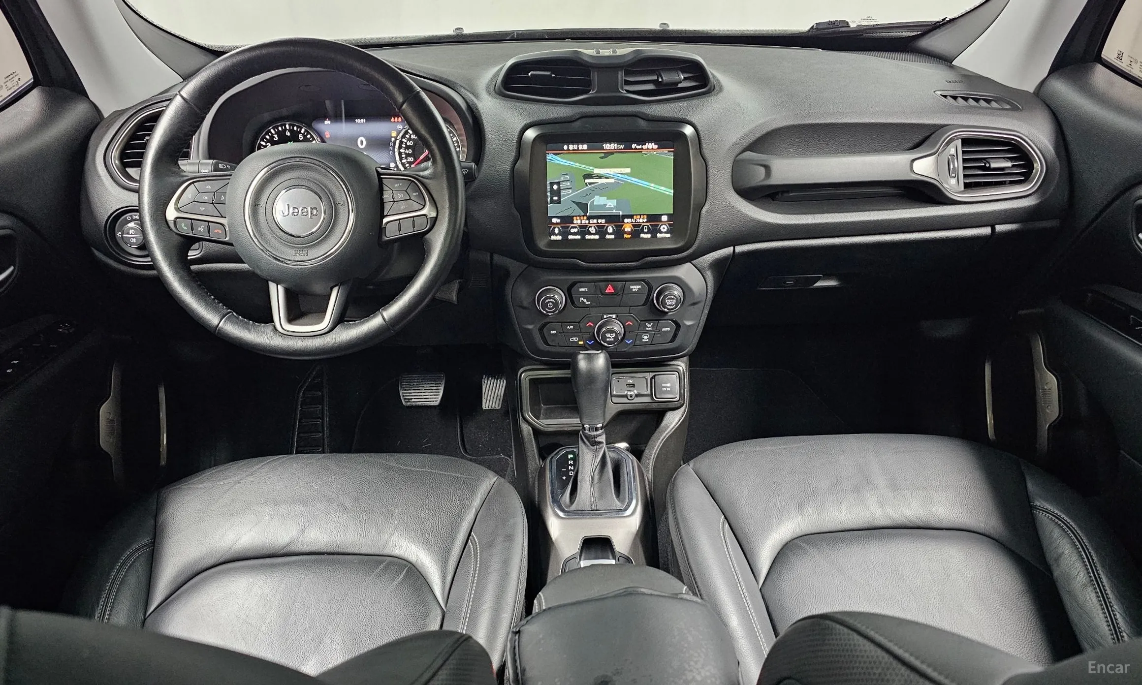 Jeep Renegade превью 7