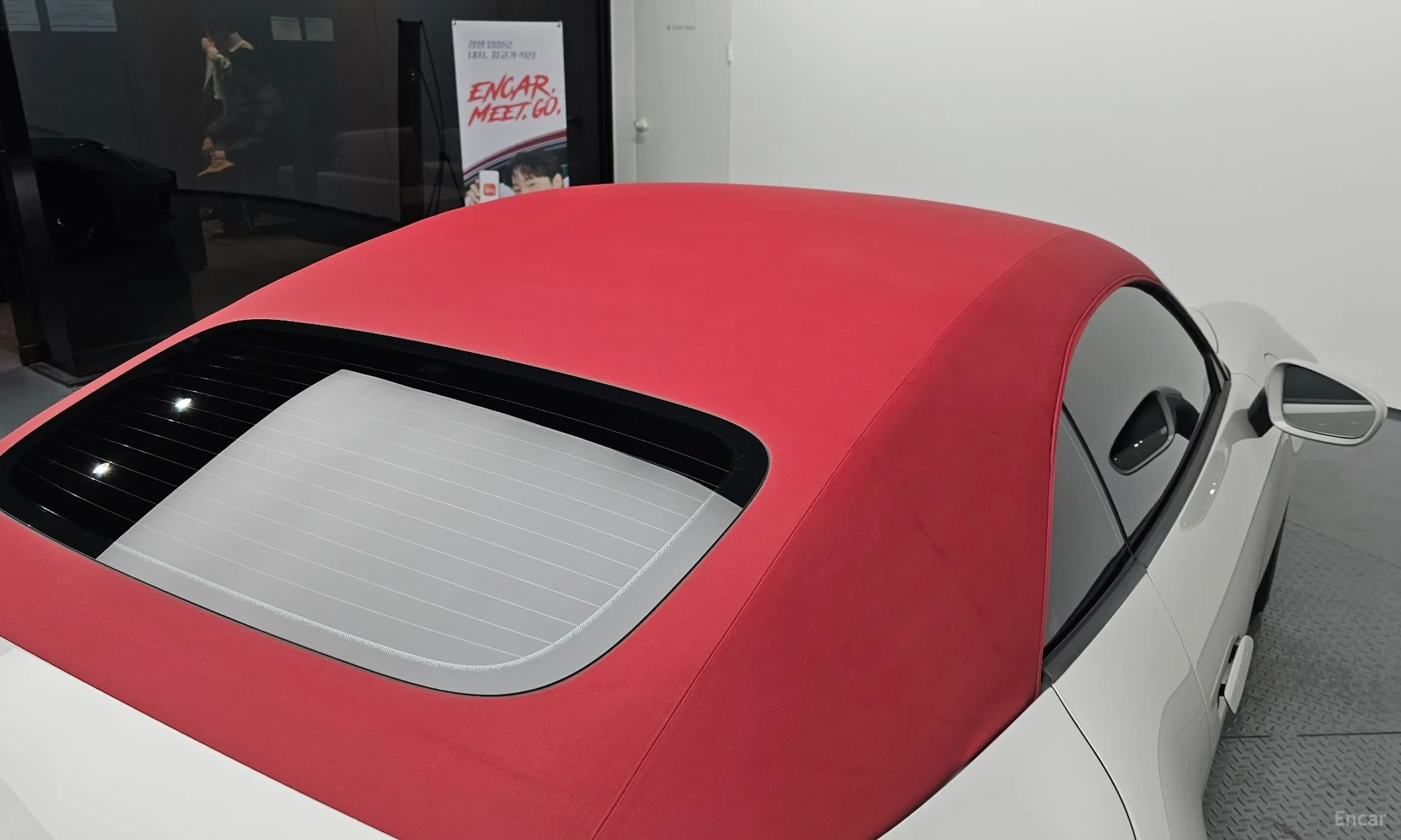 Porsche 911 (992) превью 19