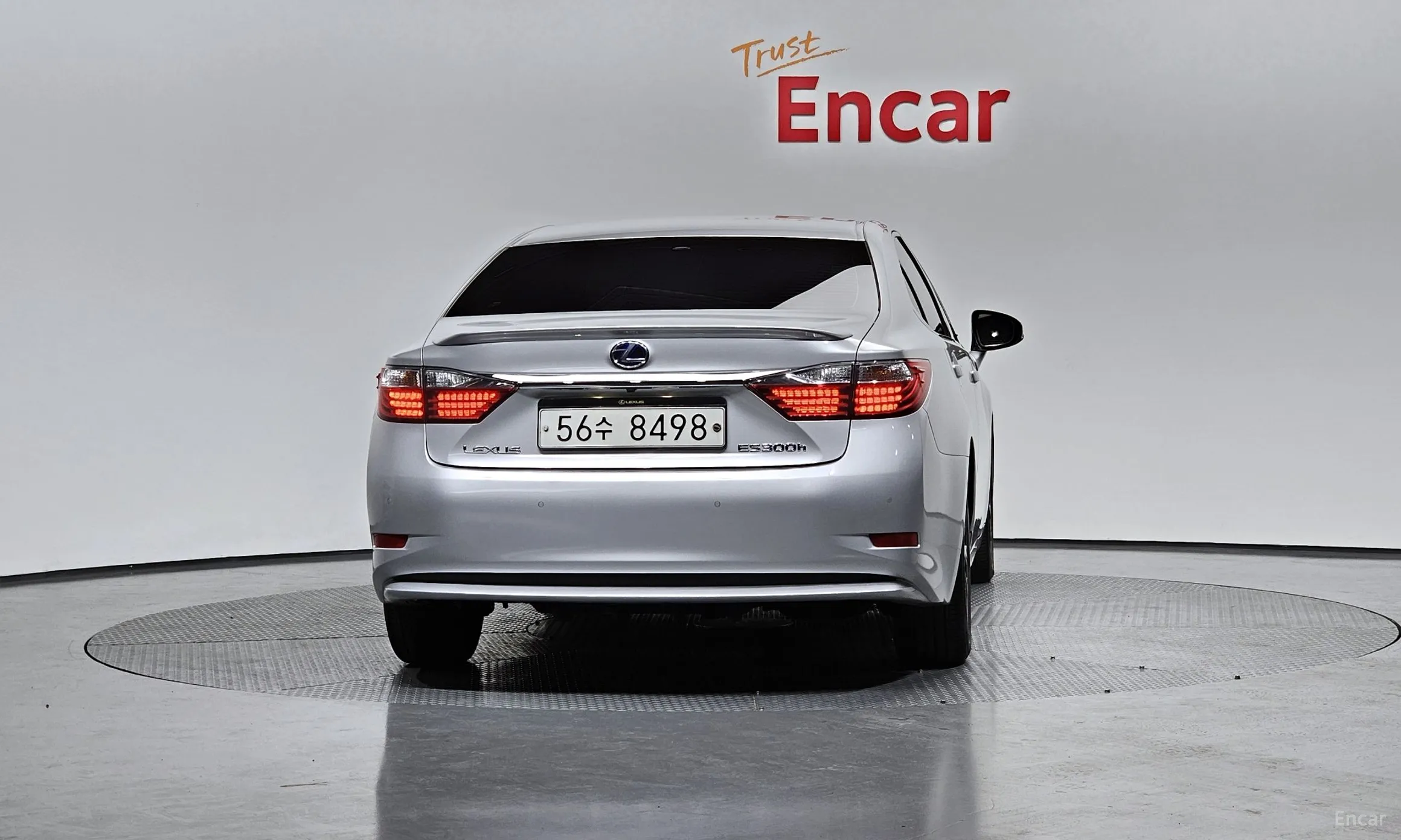 Lexus New ES300h превью 4