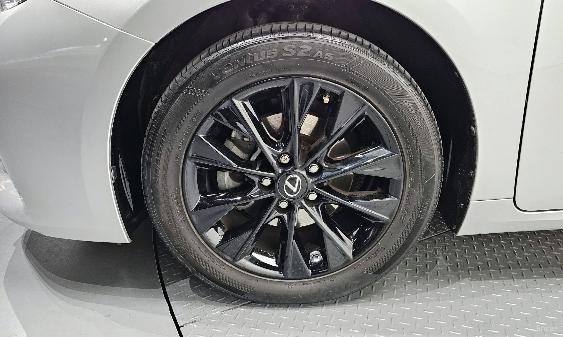 Lexus New ES300h превью 5