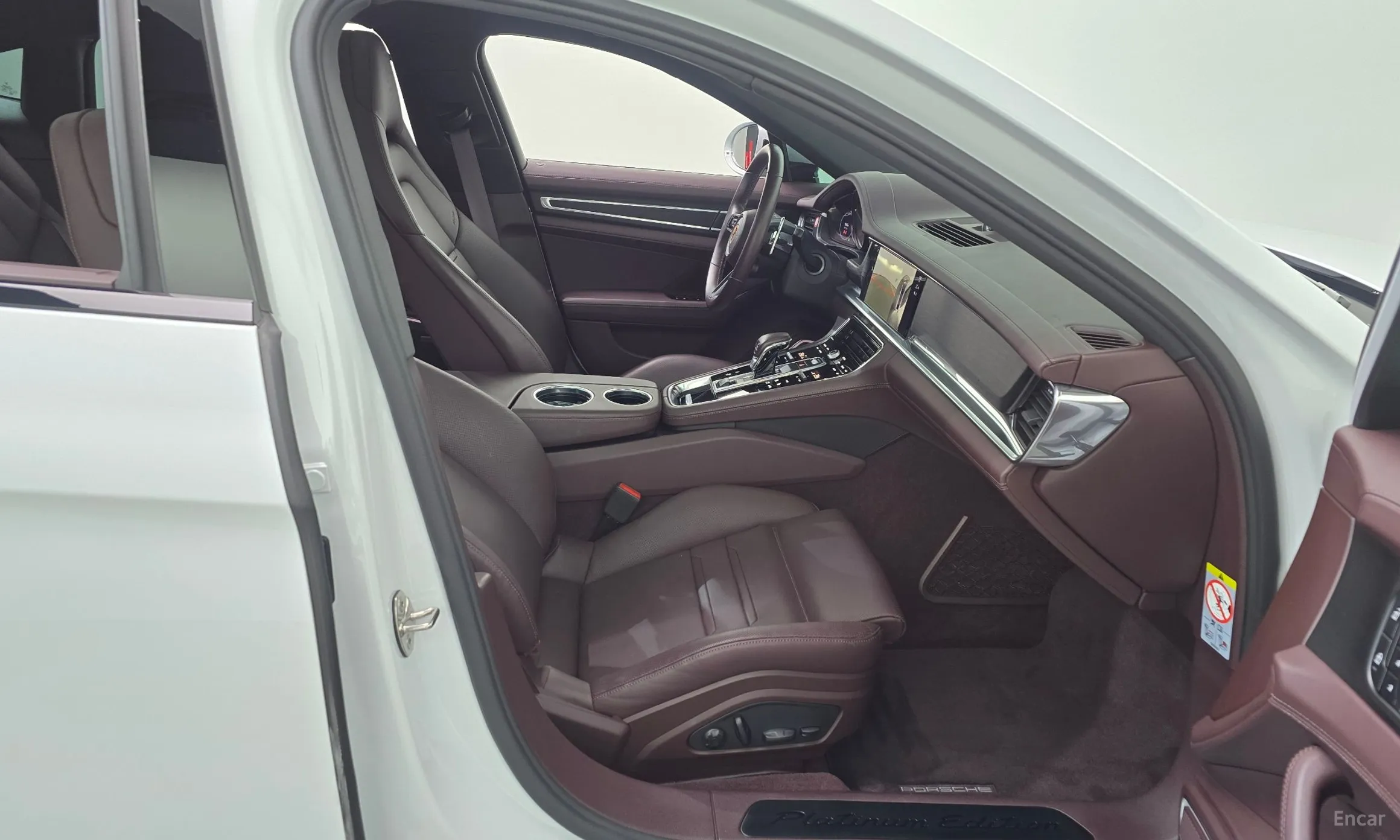 Porsche Panamera (971) превью 11