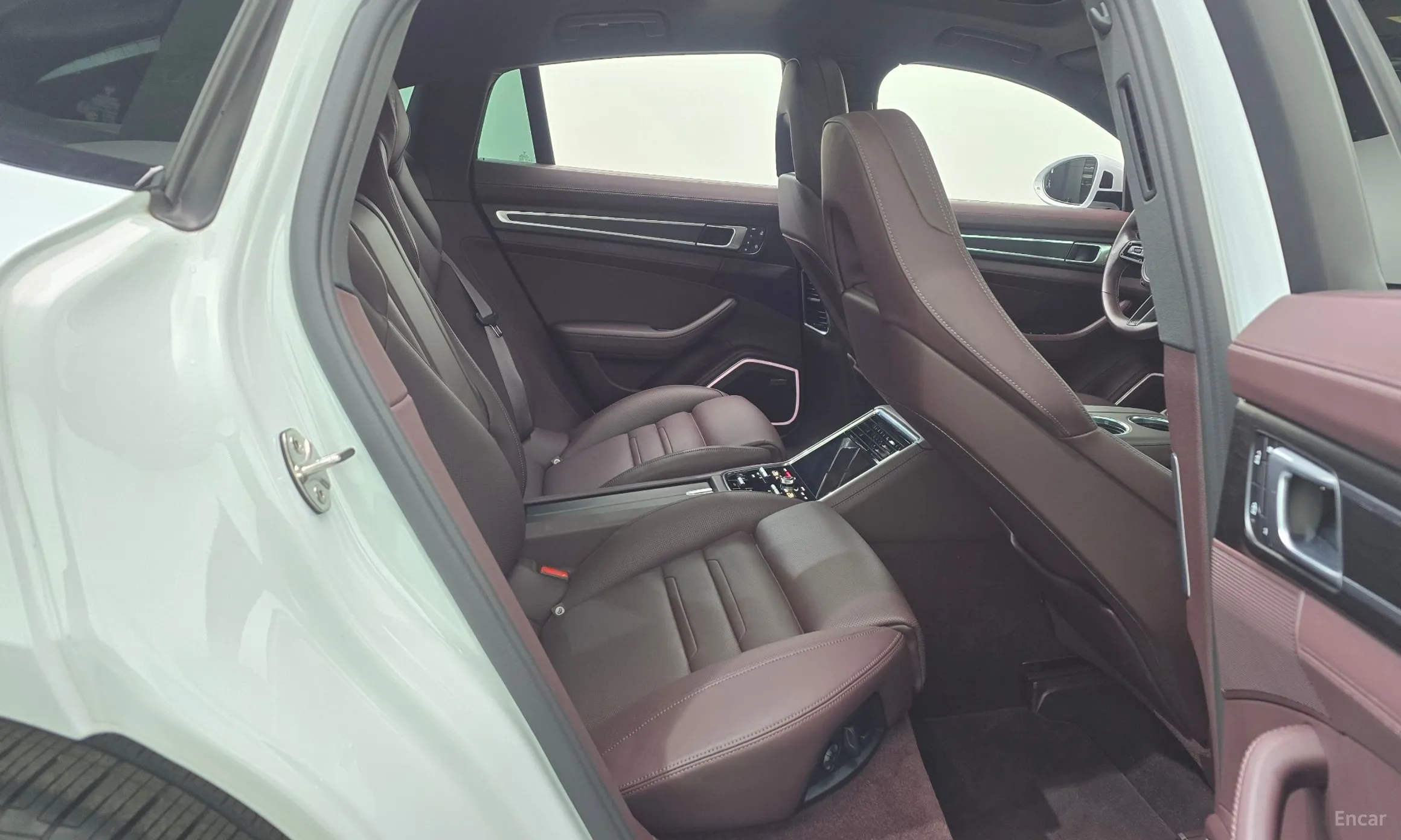 Porsche Panamera (971) превью 12