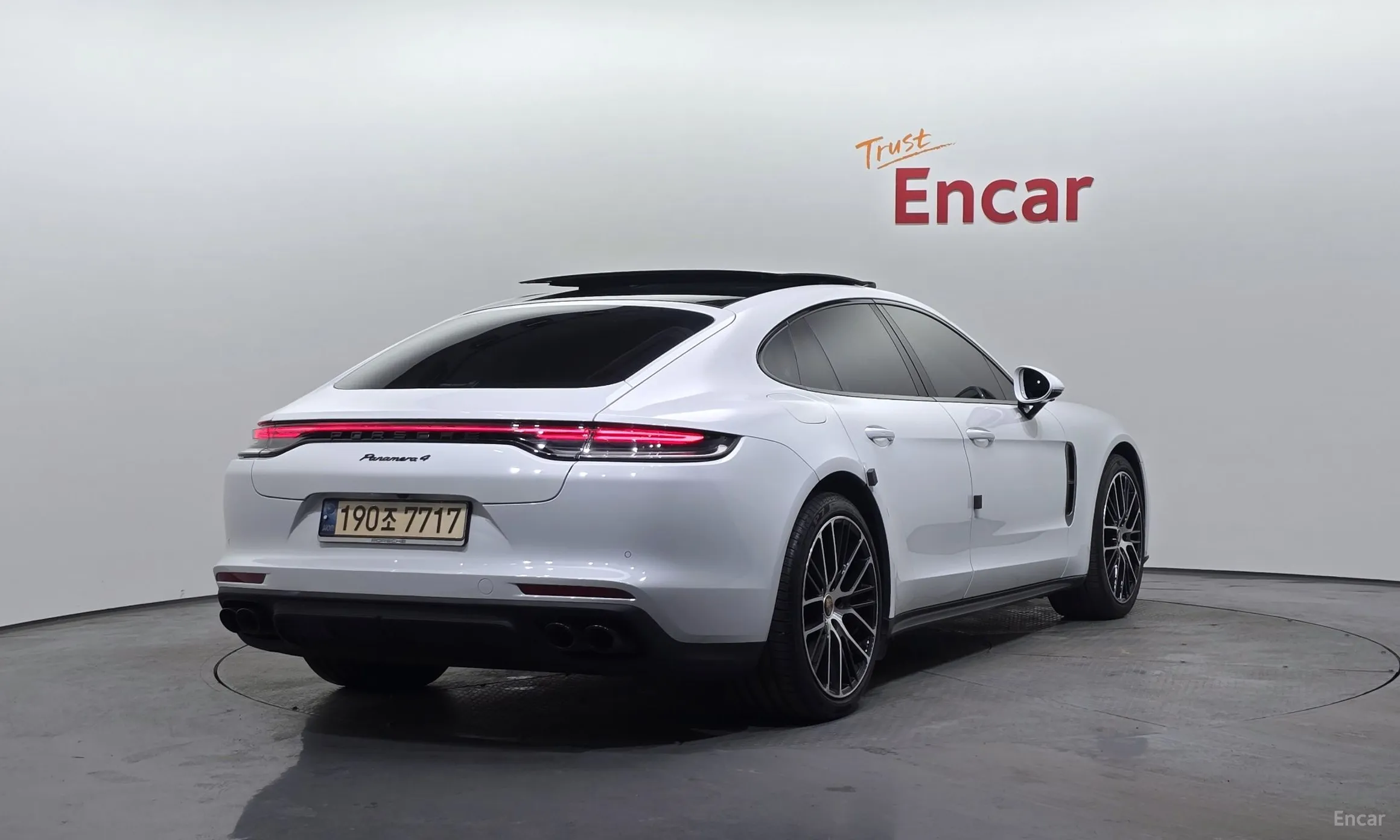 Porsche Panamera (971) превью 2