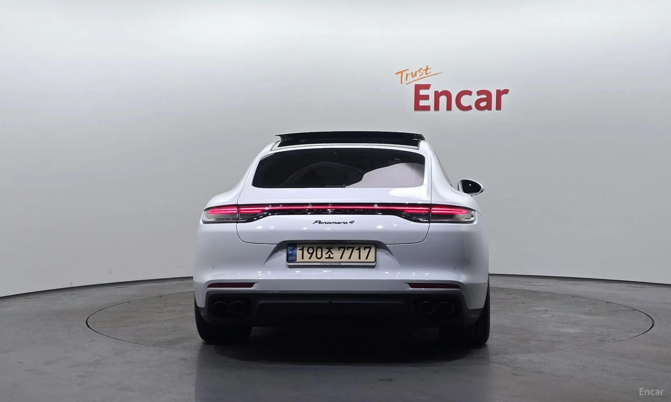 Porsche Panamera (971) превью 4