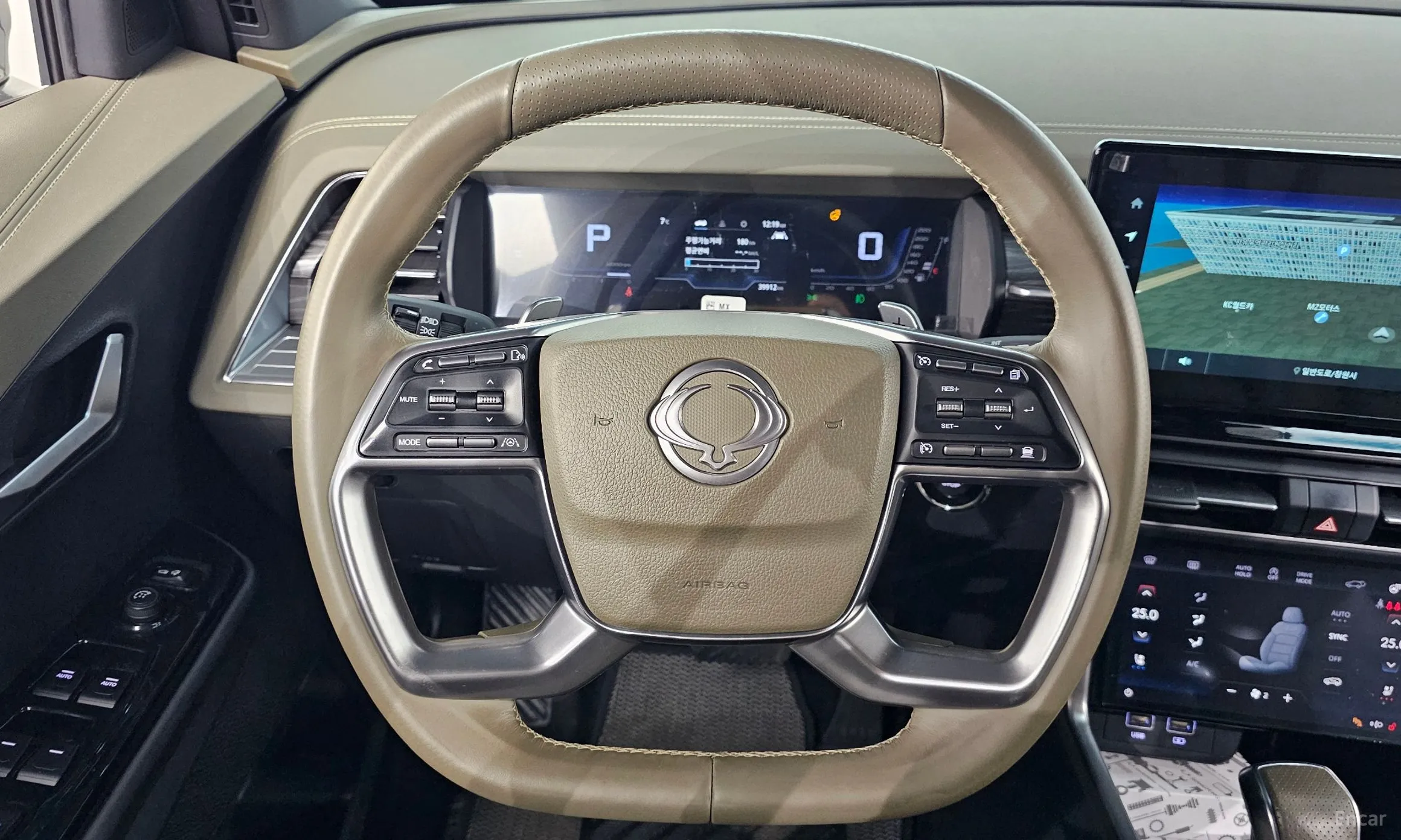 KG Mobility (SsangYong) Torres превью 13