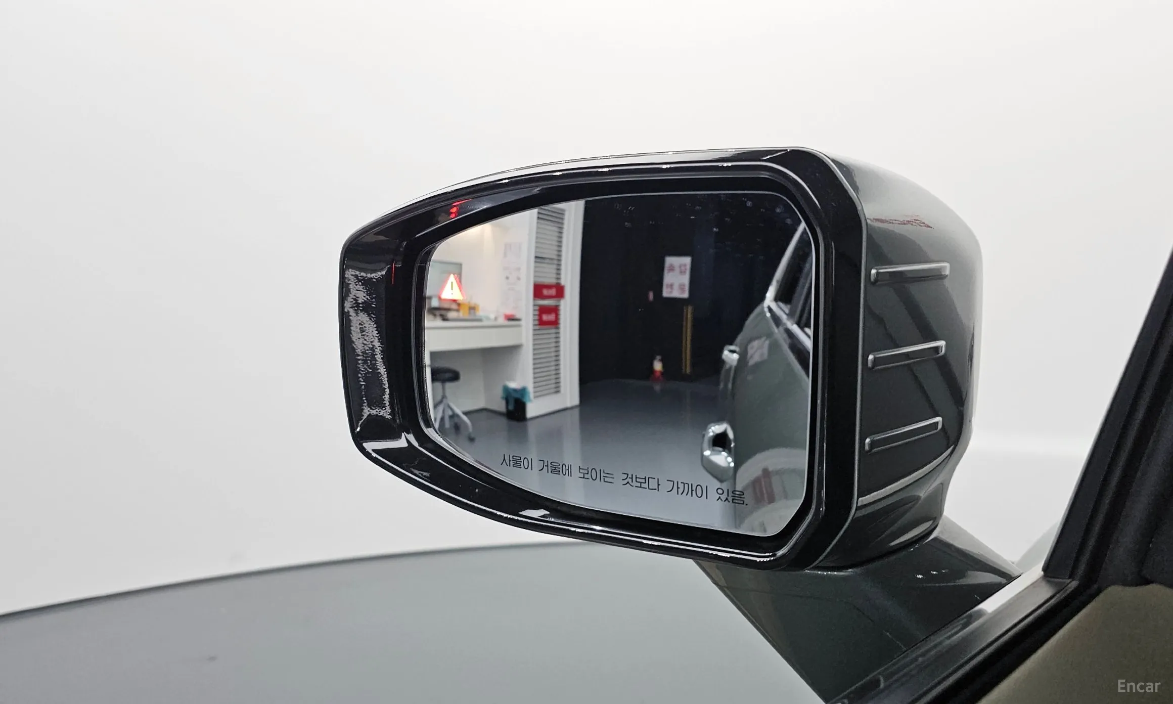KG Mobility (SsangYong) Torres превью 16