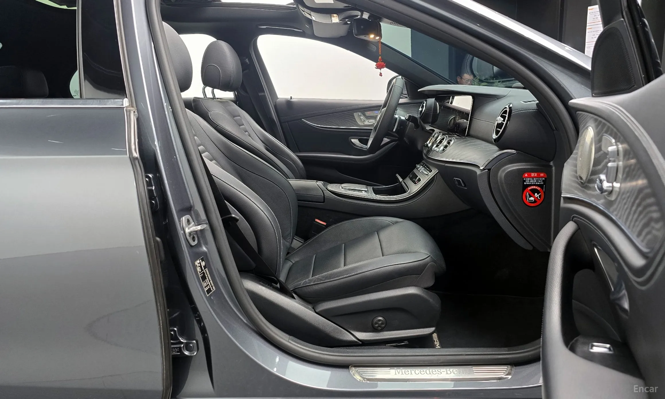 Mercedes Benz E-Class W213 превью 10