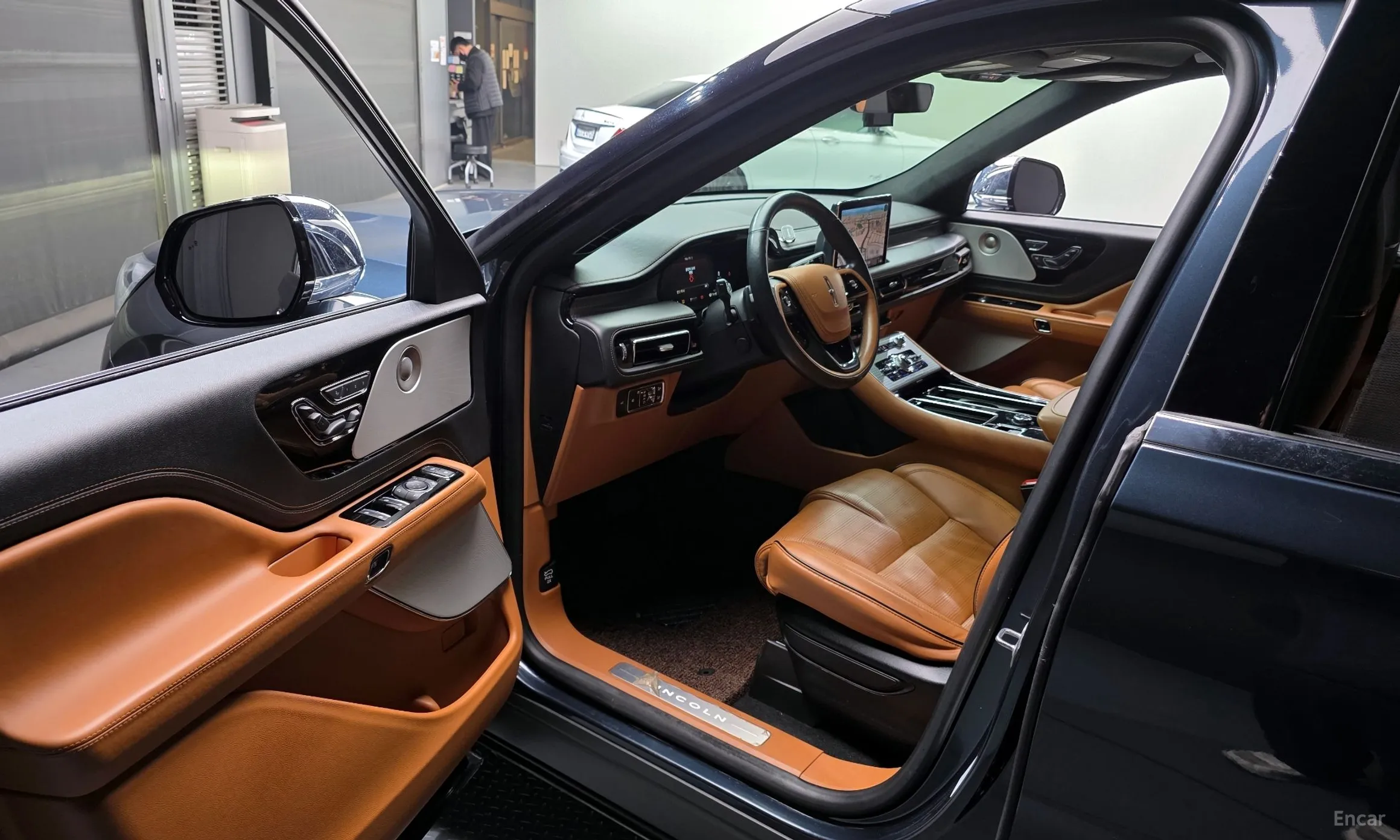 Lincoln Aviator 2nd Generation превью 11