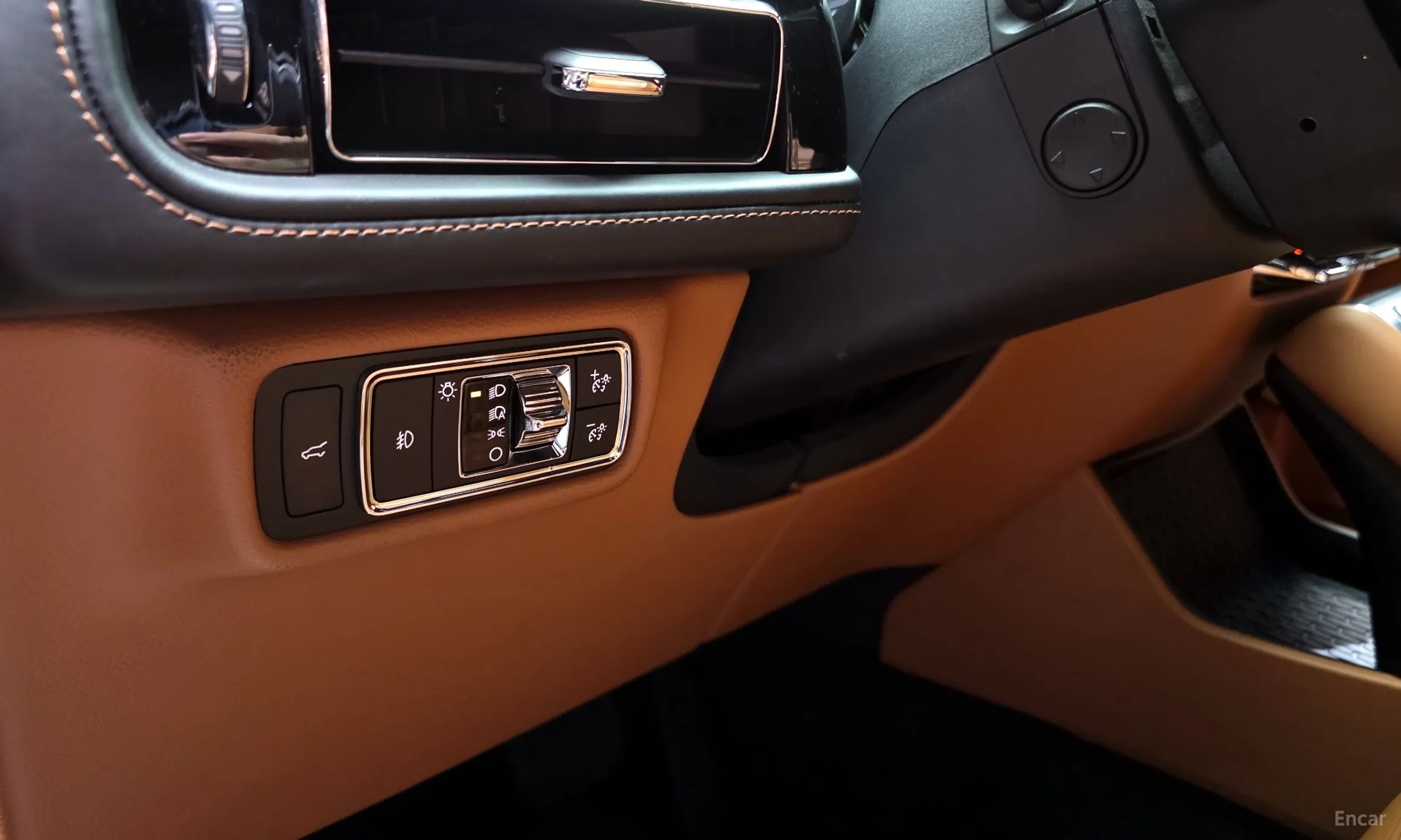 Lincoln Aviator 2nd Generation превью 14