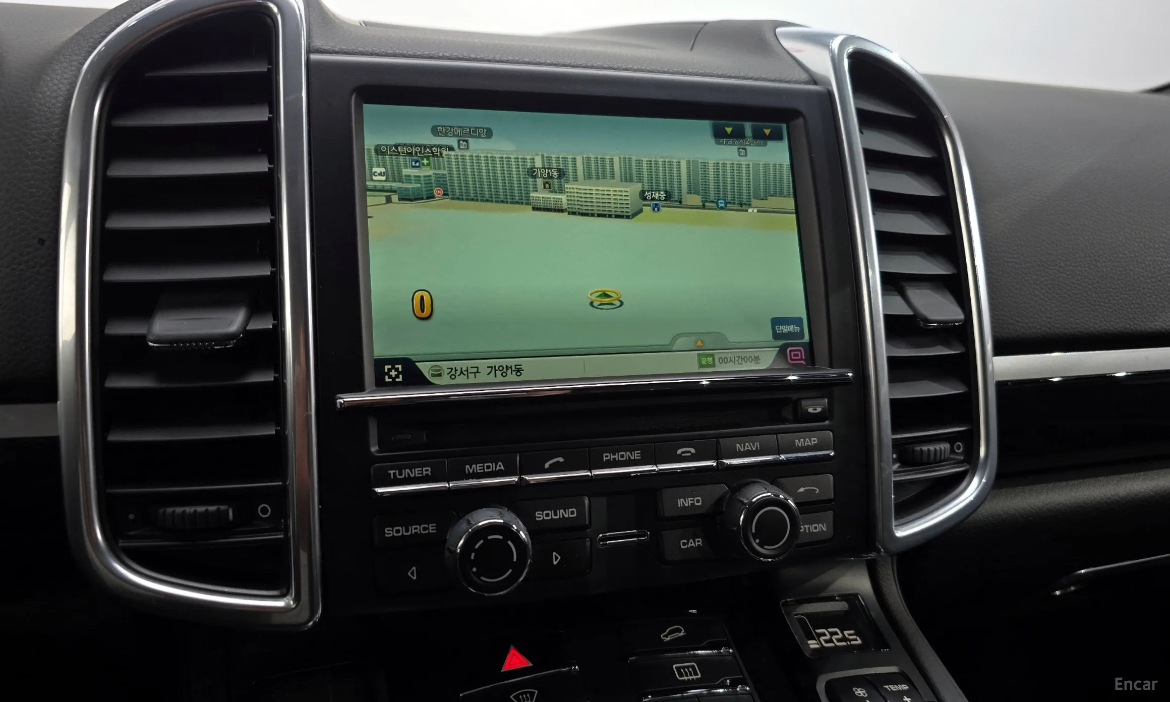 Porsche New Cayenne превью 14