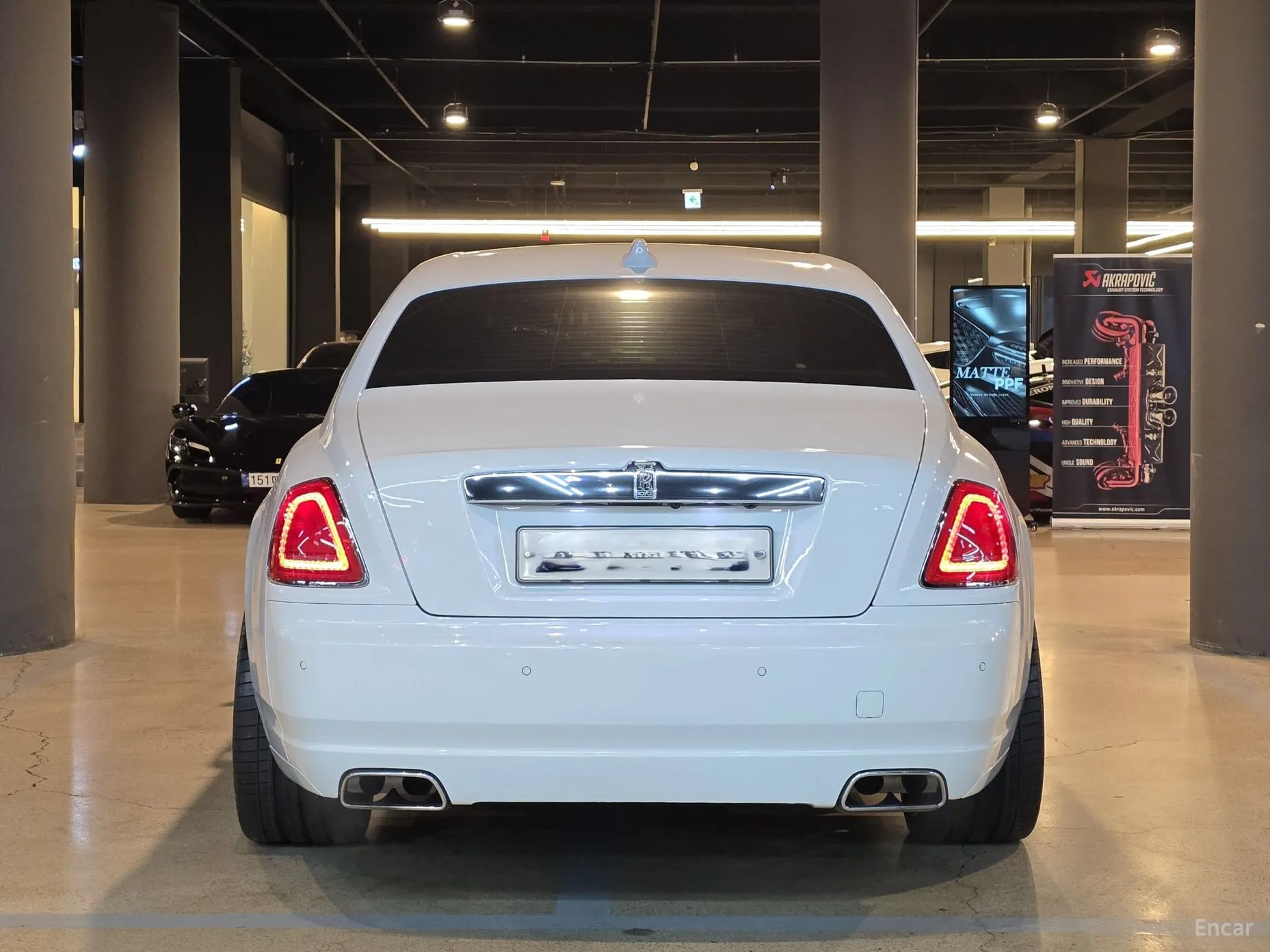 Rolls-Royce Ghost превью 4