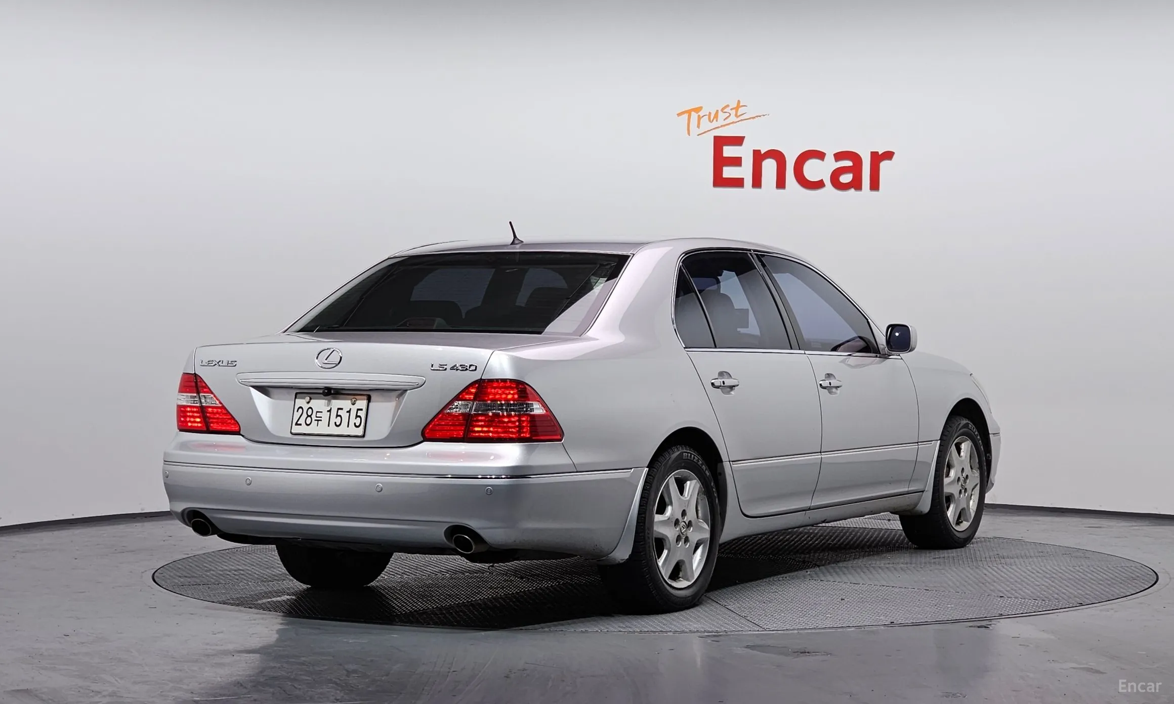 Lexus LS430 превью 2
