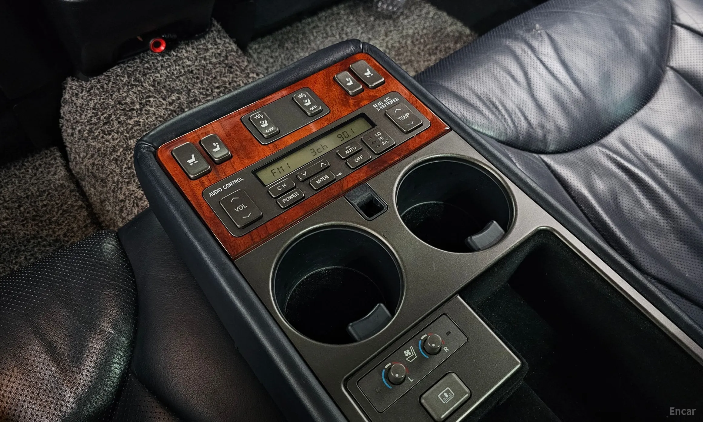 Lexus LS430 превью 19