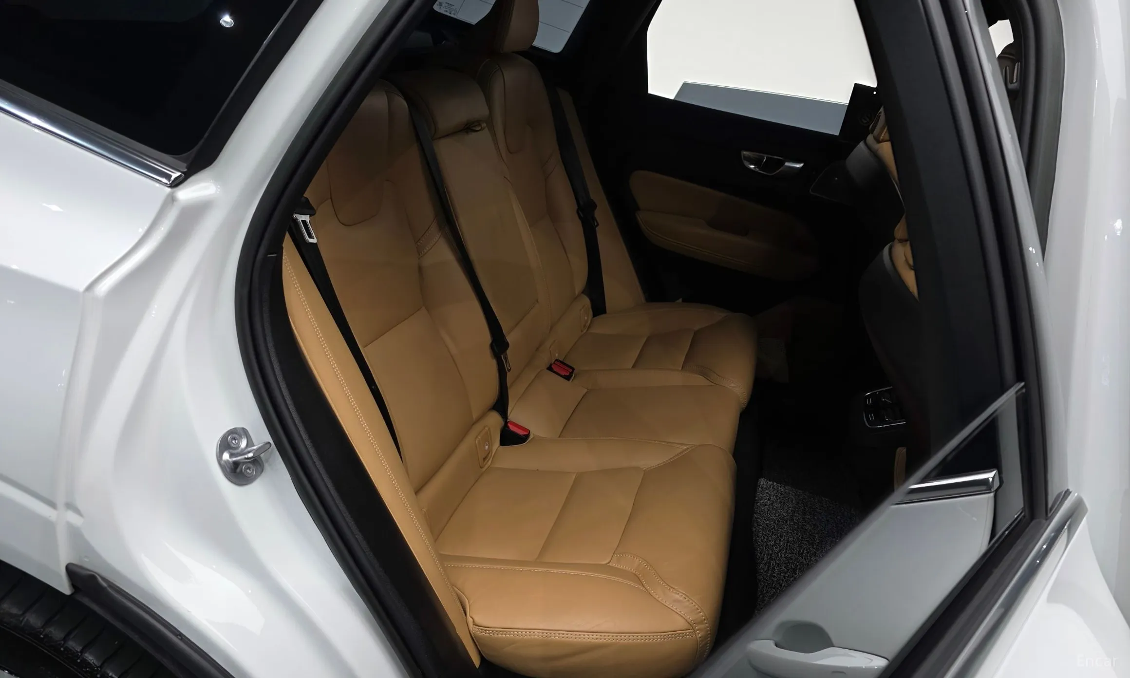Volvo XC60 Gen 2 превью 12